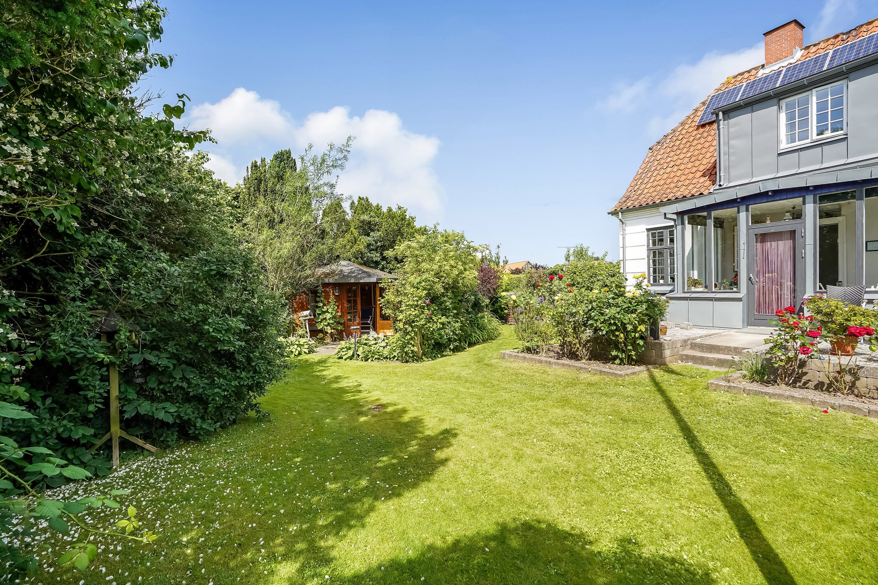 Fremhævet have  billede i fuldskærmstilstand. Billede af Svendborgvej 424, 5600 Faaborg