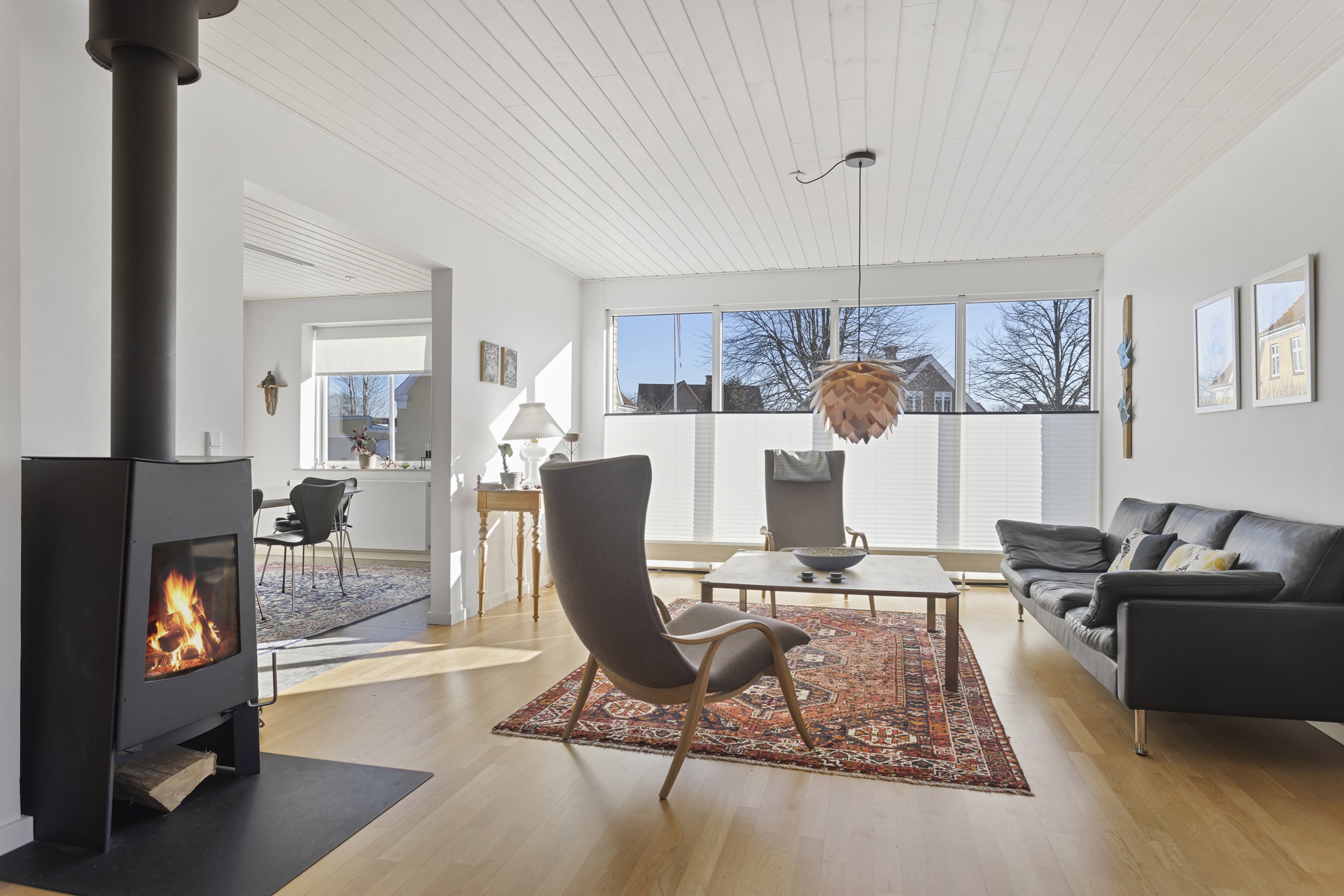 Fremhævet stue billede i fuldskærmstilstand. Billede af Ørnevej 47, 9900 Frederikshavn