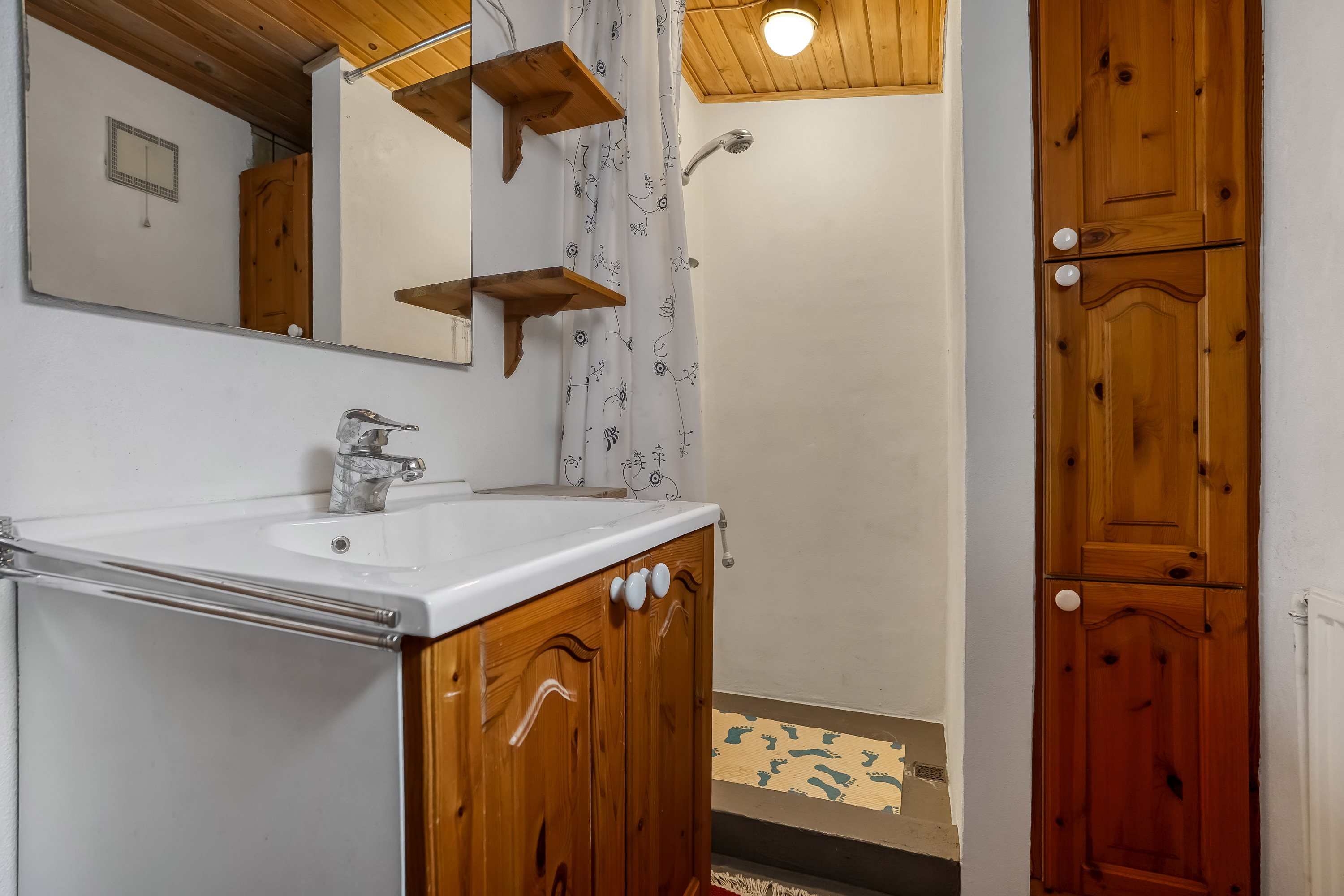 Fremhævet badeværelse billede i fuldskærmstilstand. Billede af Østergade 3, 8740 Brædstrup