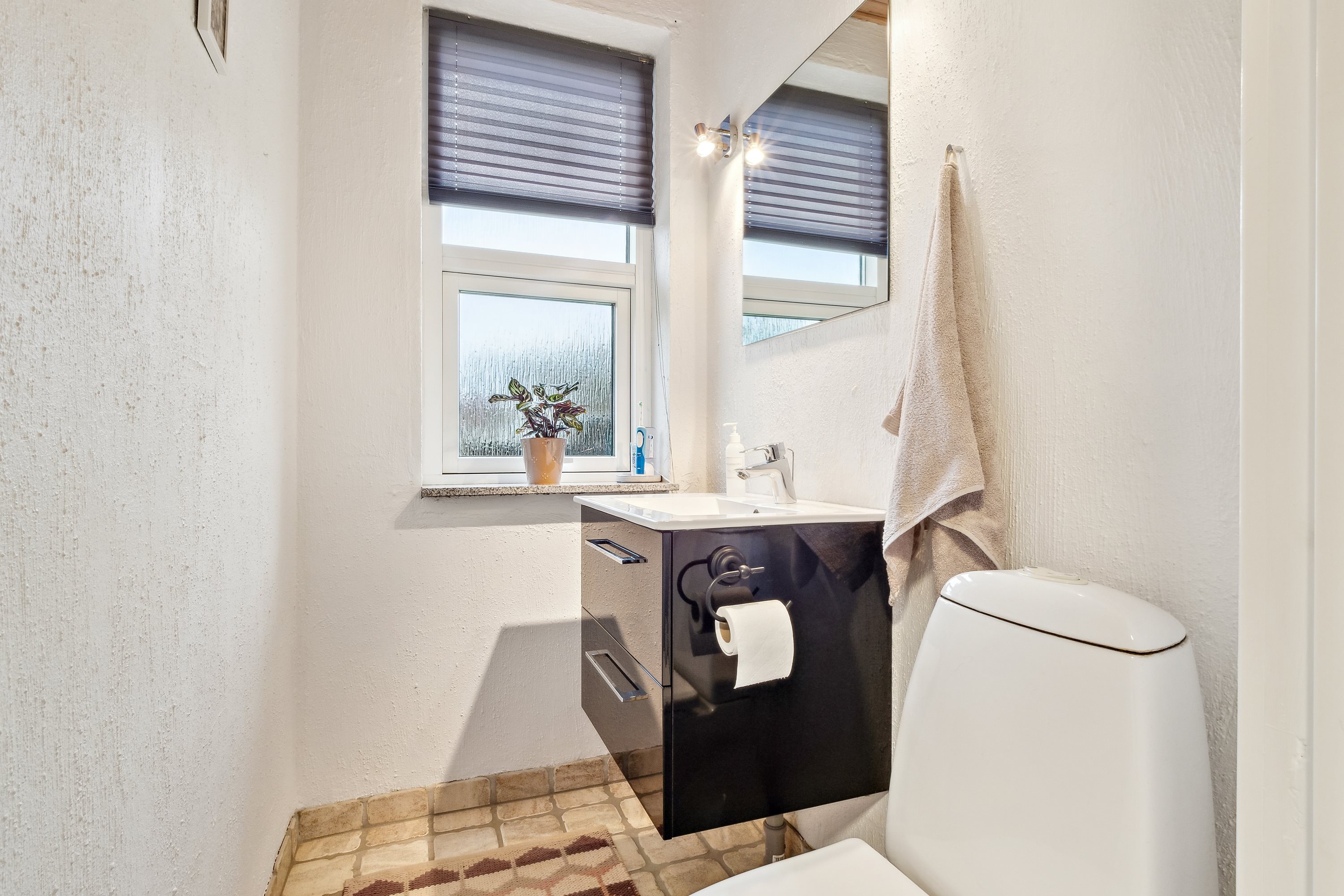 Fremhævet badeværelse billede i fuldskærmstilstand. Billede af Markedsgade 82B, 7900 Nykøbing M