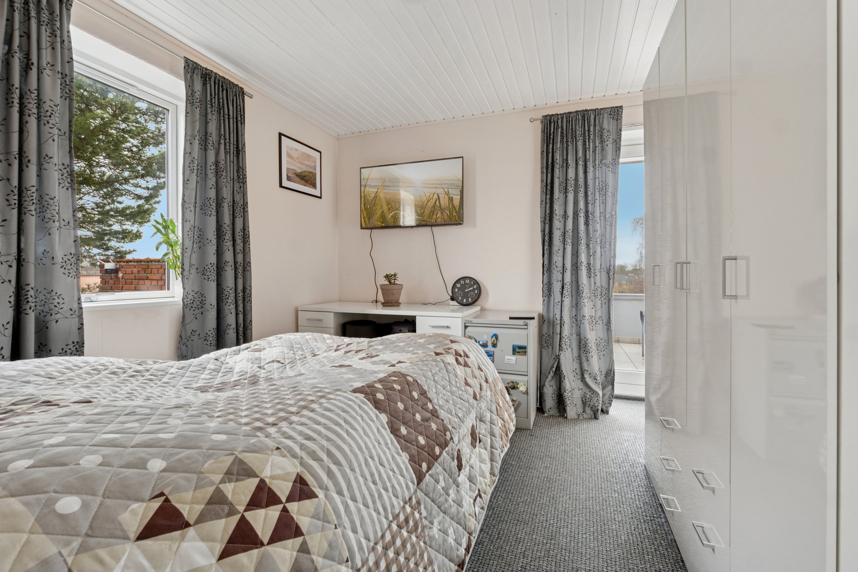 Fremhævet soveværelse billede i fuldskærmstilstand. Billede af Brickasvej 12, 3400 Hillerød