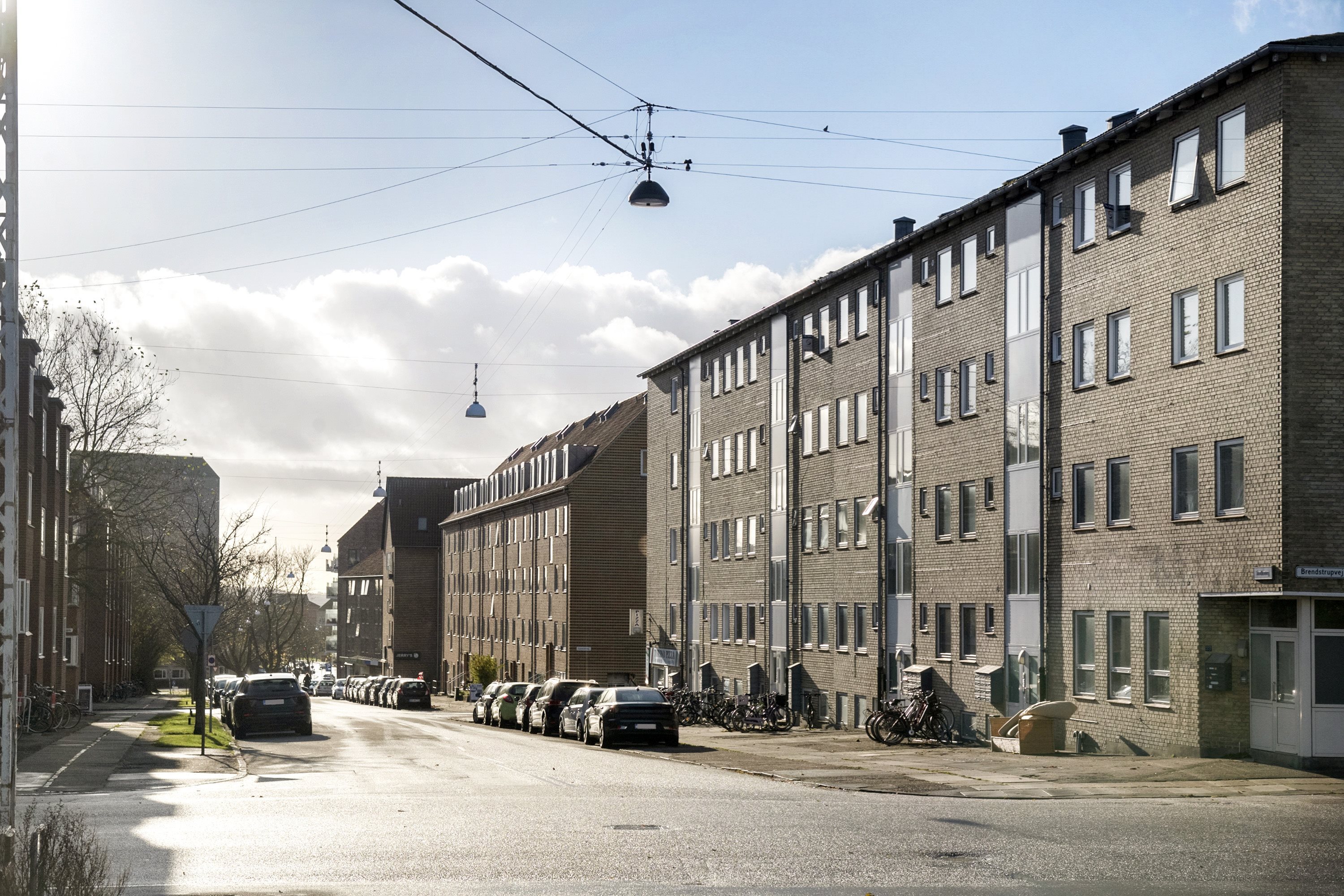 Fremhævet street view billede i fuldskærmstilstand. Billede af Jordbrovej 31, 1. 2., Christansbjerg, 8200 Aarhus N