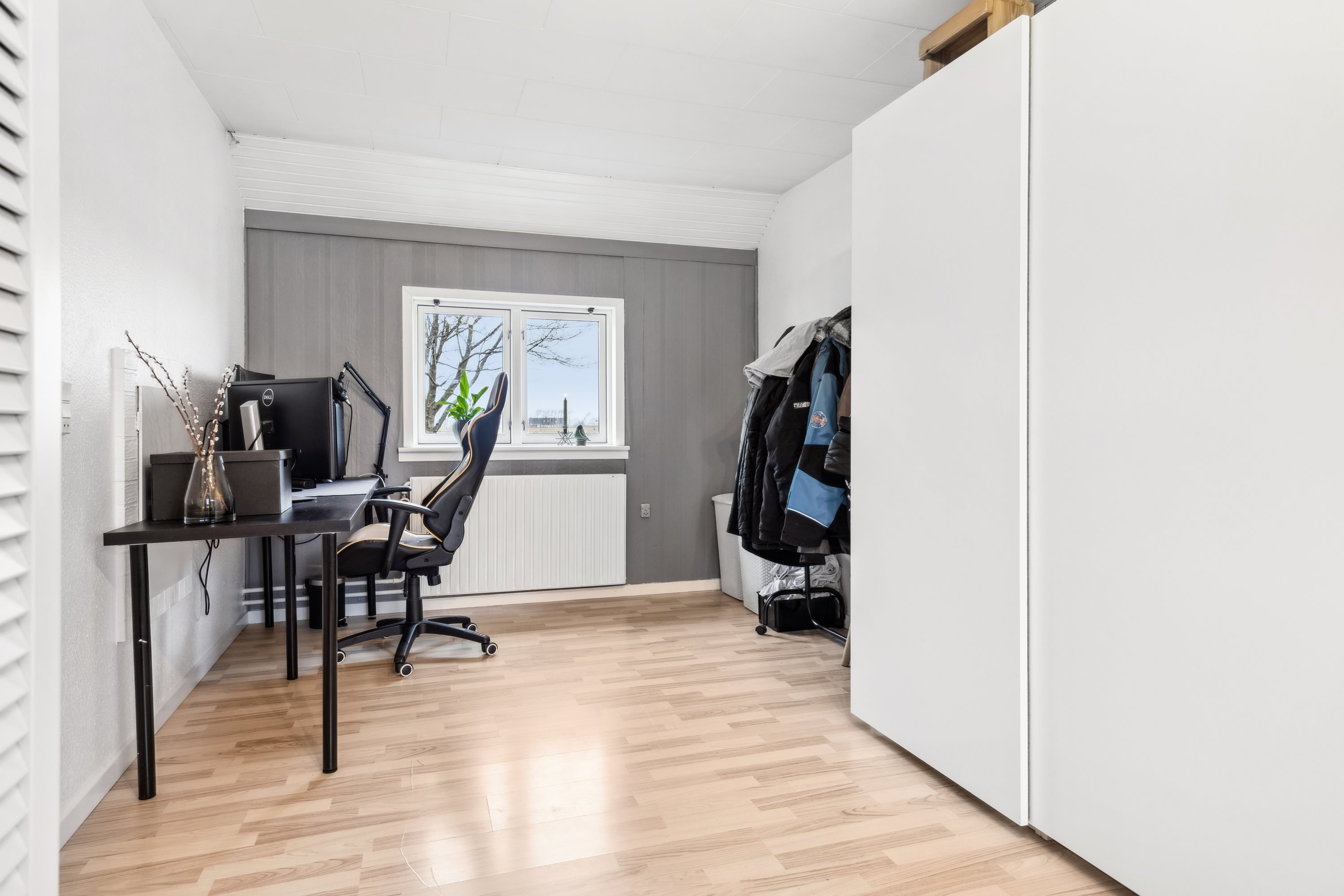 Fremhævet stue billede i fuldskærmstilstand. Billede af Kvorupvej 161, 9490 Pandrup