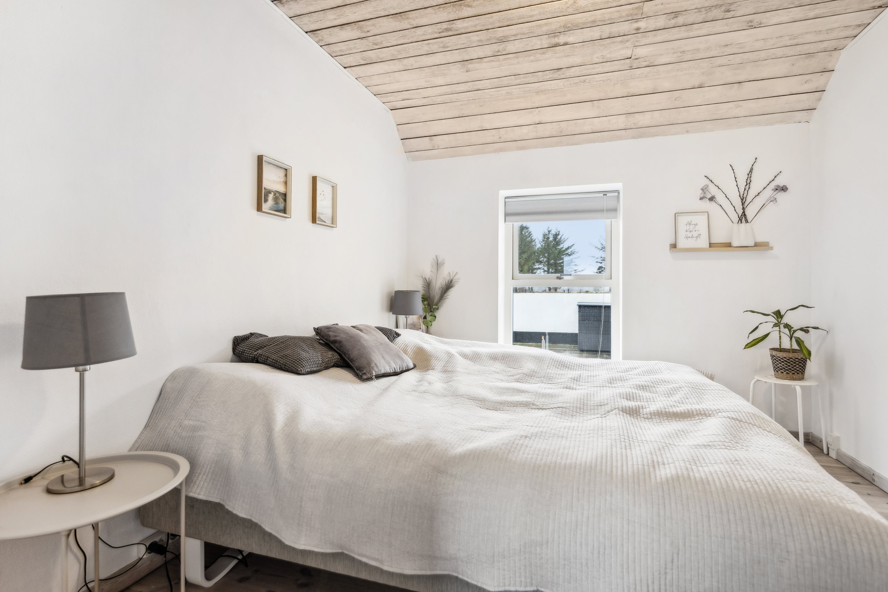 Fremhævet værelse billede i fuldskærmstilstand. Billede af Kvorupvej 161, 9490 Pandrup