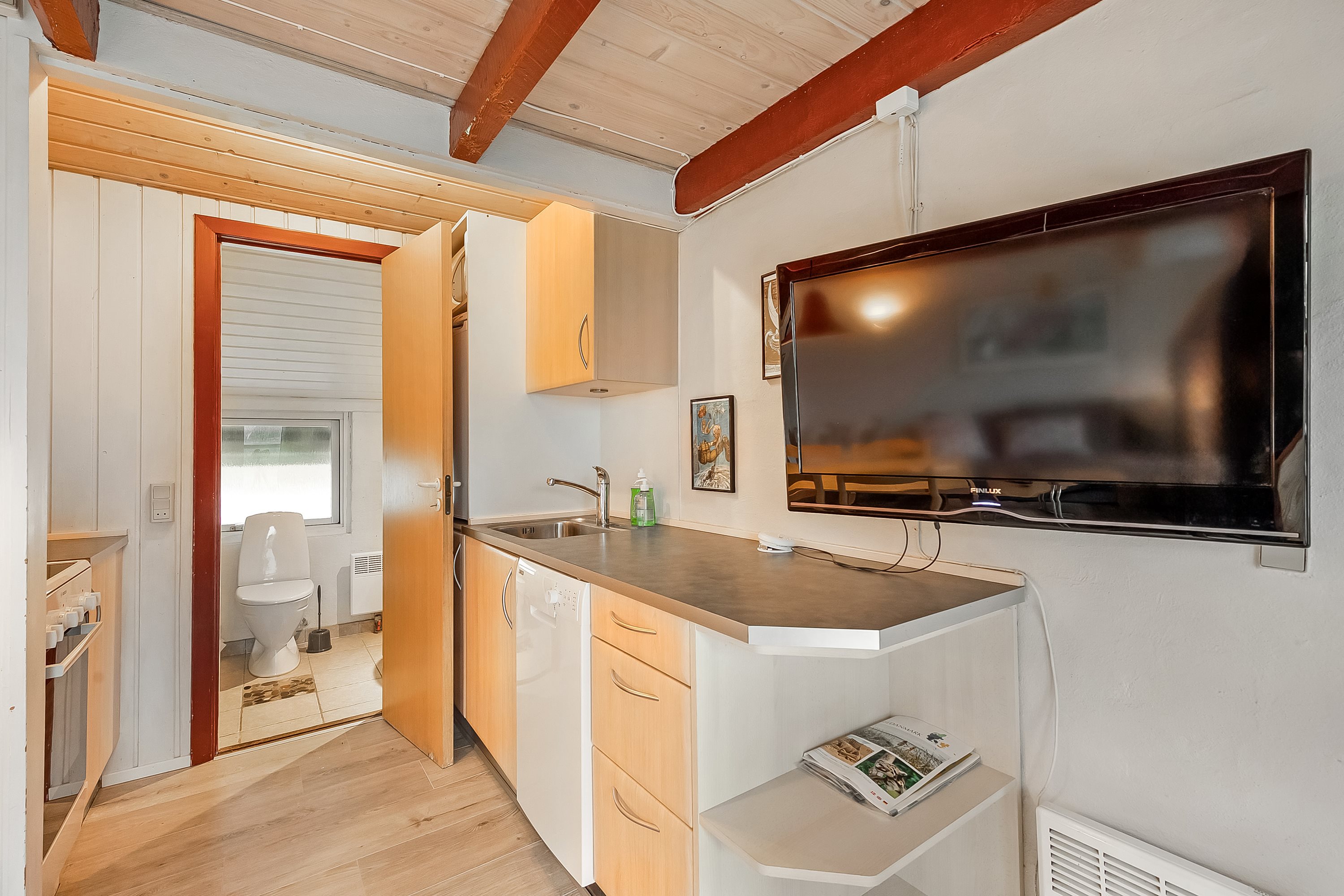 Fremhævet andet billede i fuldskærmstilstand. Billede af Vester Fælled (G1) 160, Bork Havn, 6893 Hemmet