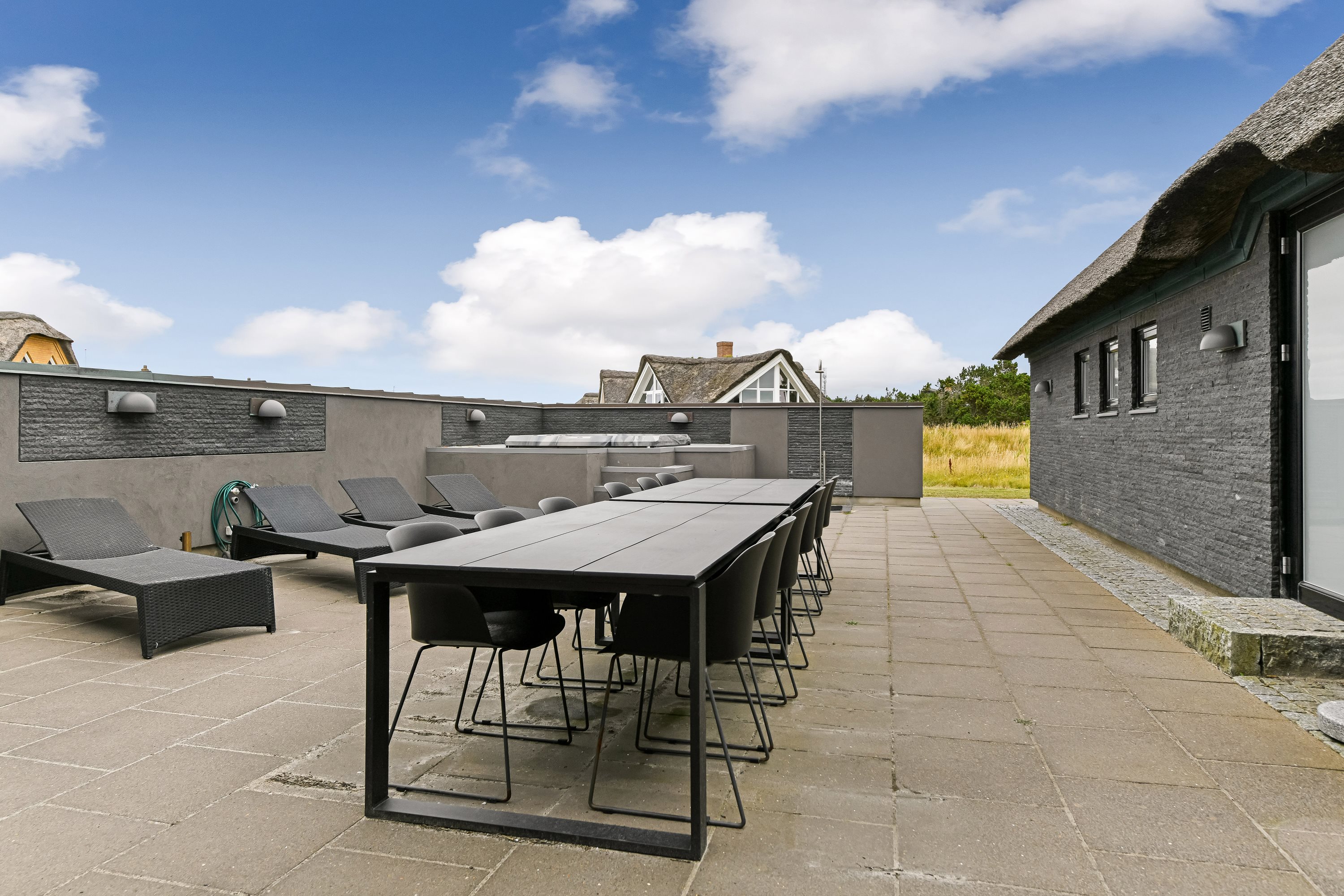 Fremhævet  billede i fuldskærmstilstand. Billede af Lille Strandvej 16, 6857 Blåvand