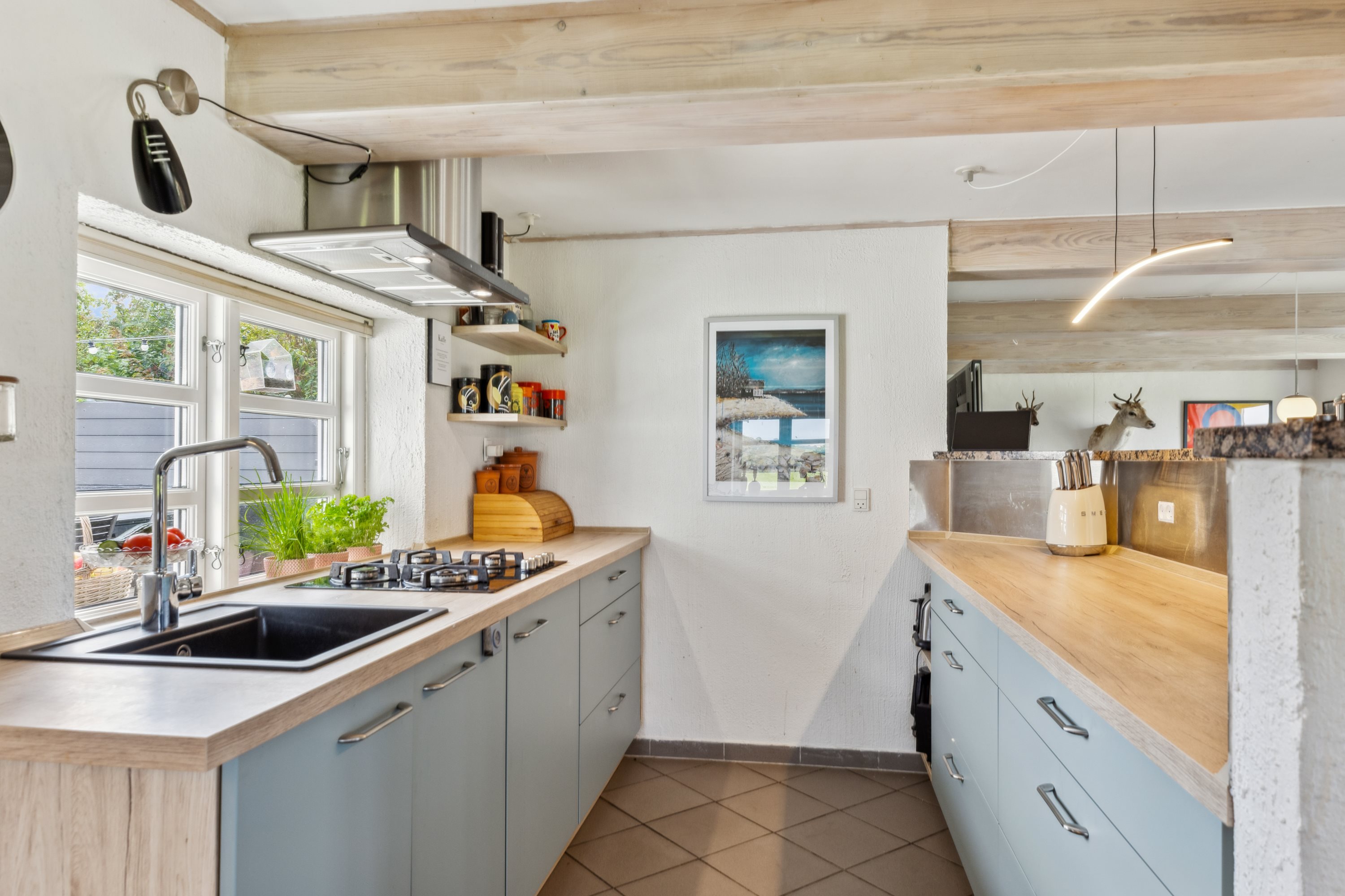 Fremhævet køkken billede i fuldskærmstilstand. Billede af Østerballe 12, Skelde, 6310 Broager