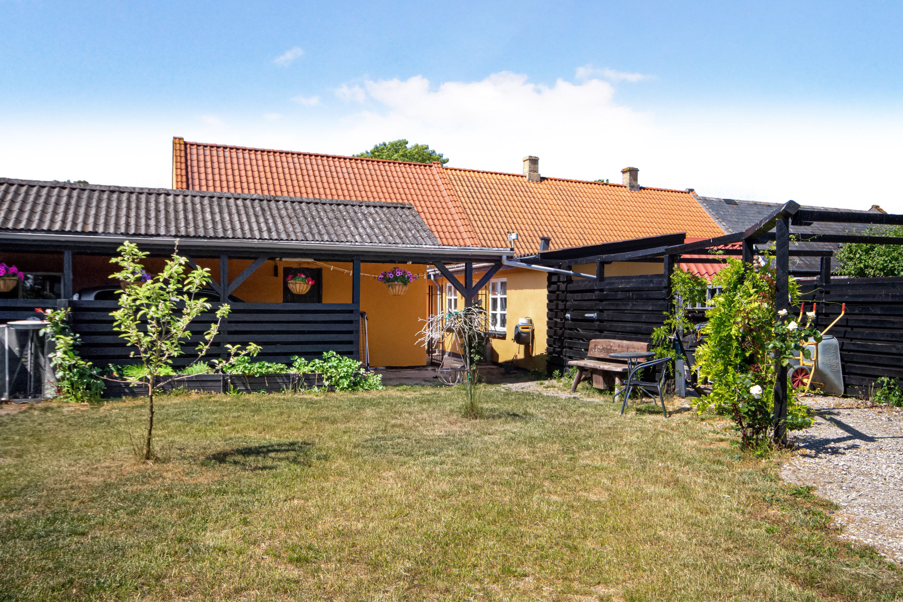 Fremhævet terrasse billede i fuldskærmstilstand. Billede af Rådhusstræde 9, 4970 Rødby