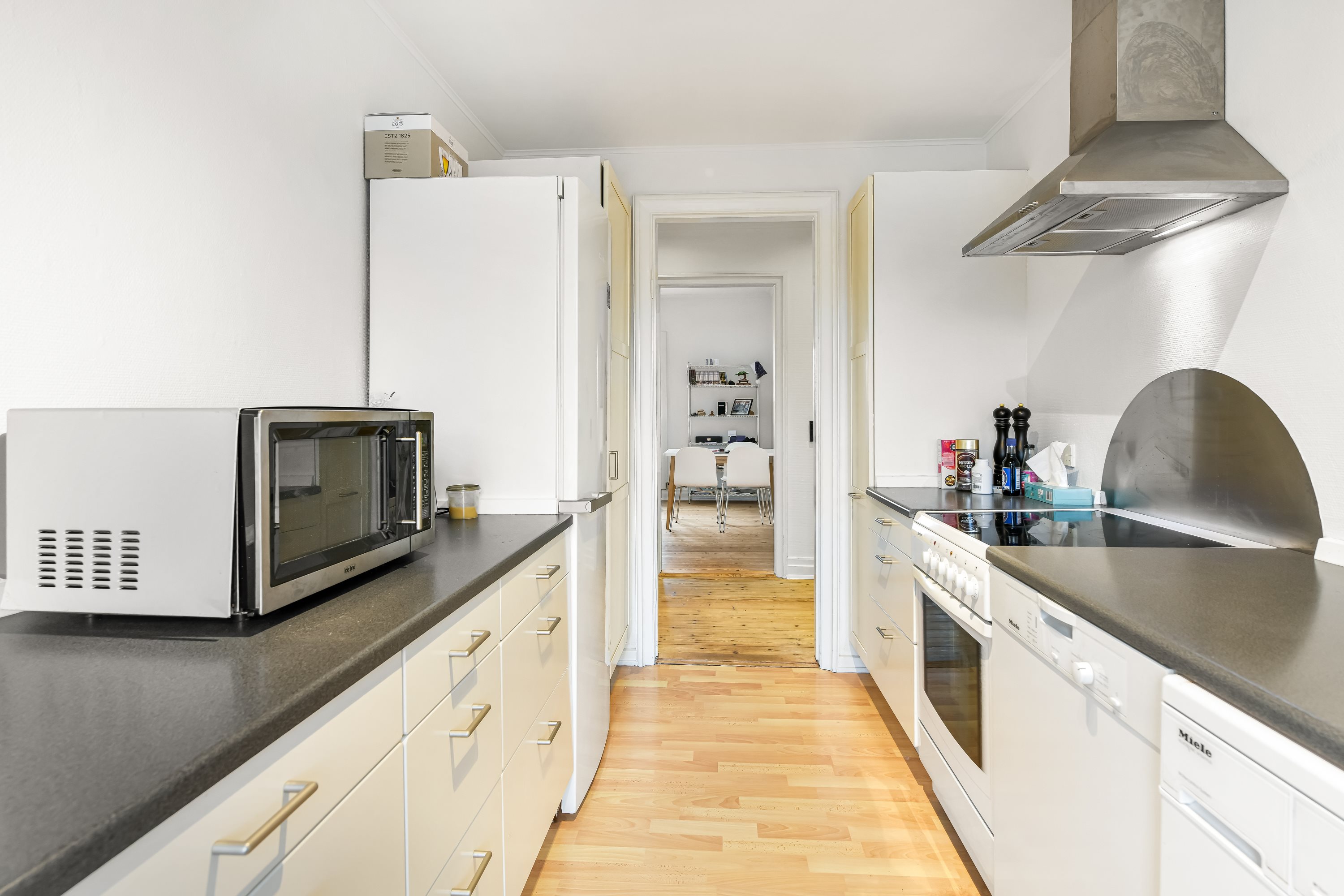 Fremhævet køkken billede i fuldskærmstilstand. Billede af Frodesgade 42, 3. th., 6700 Esbjerg