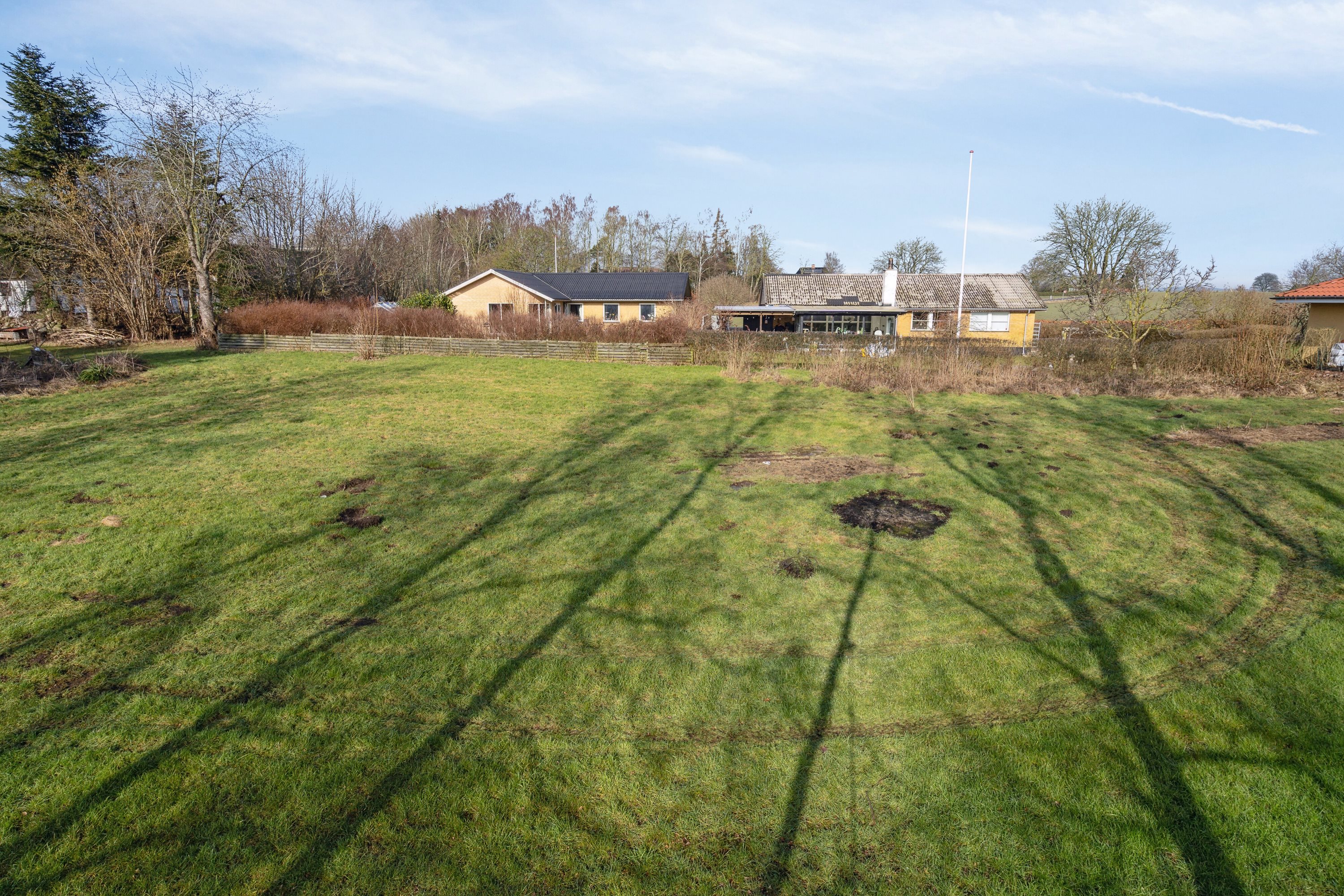 Miniaturebillede 2: set fra haven. Billede af Toftegårdsvej 4, Snesere, 4733 Tappernøje