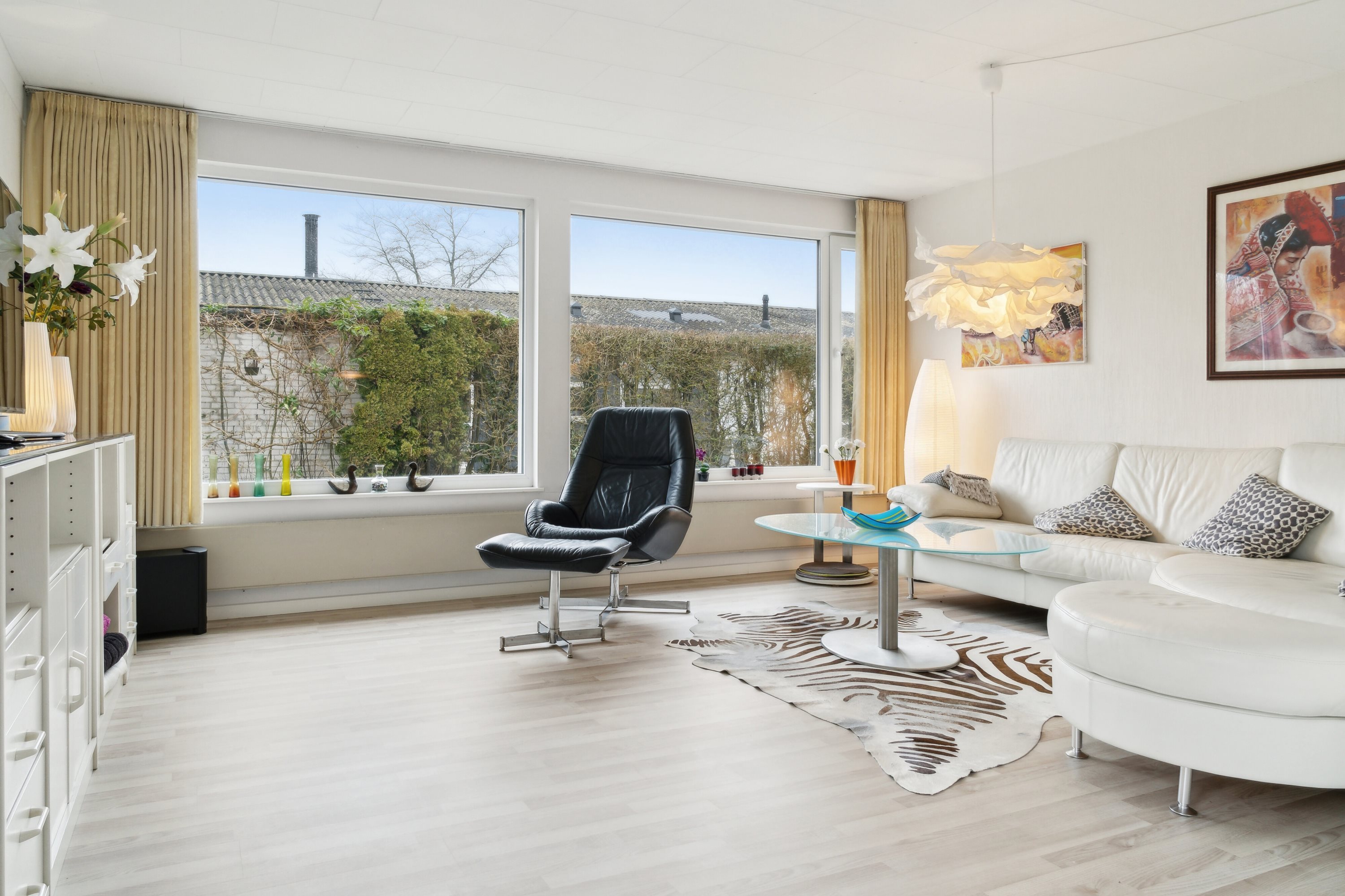 Fremhævet stue billede i fuldskærmstilstand. Billede af Holmevej 5, 4390 Vipperød