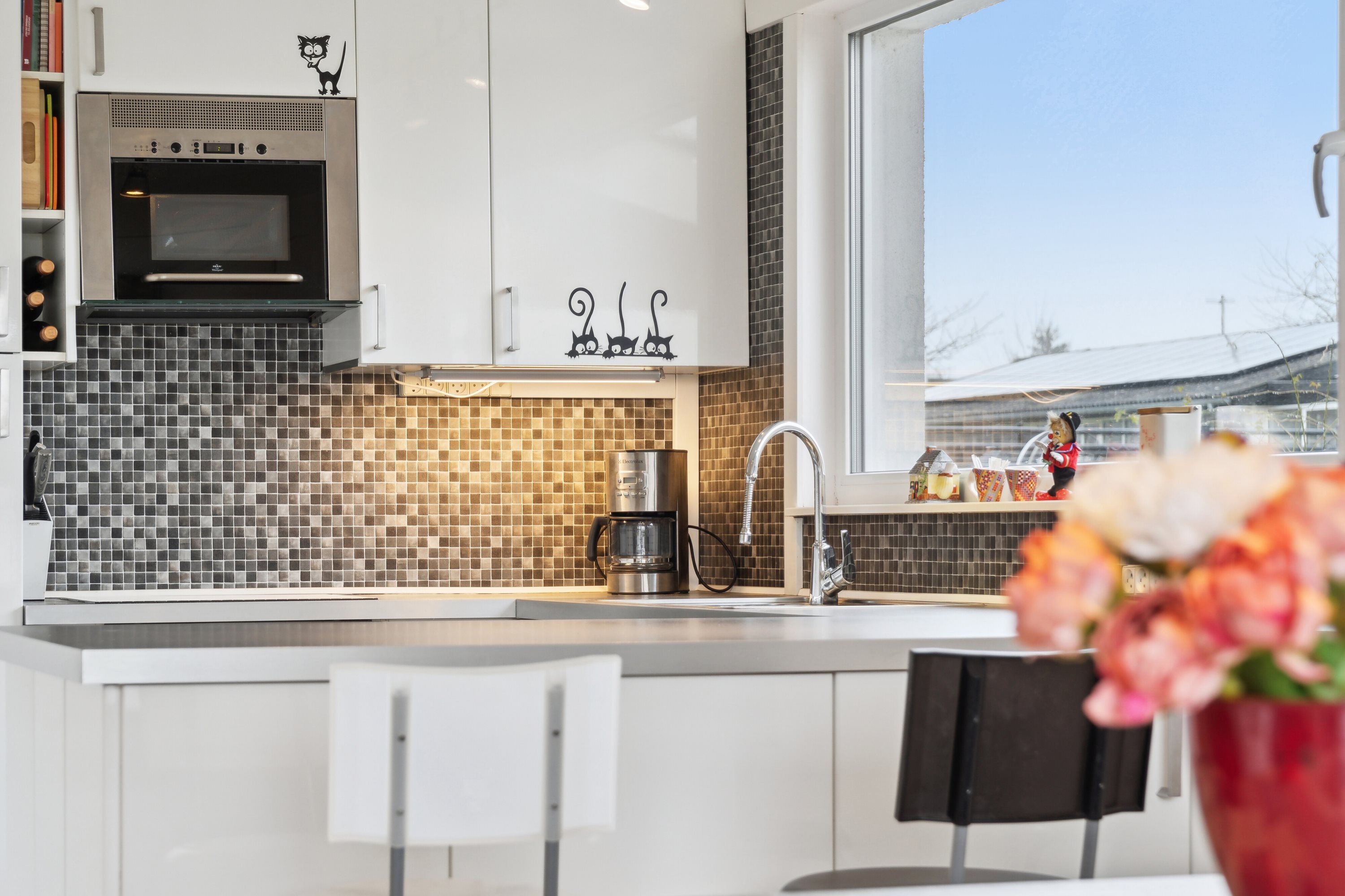 Fremhævet køkken billede i fuldskærmstilstand. Billede af Holmevej 5, 4390 Vipperød