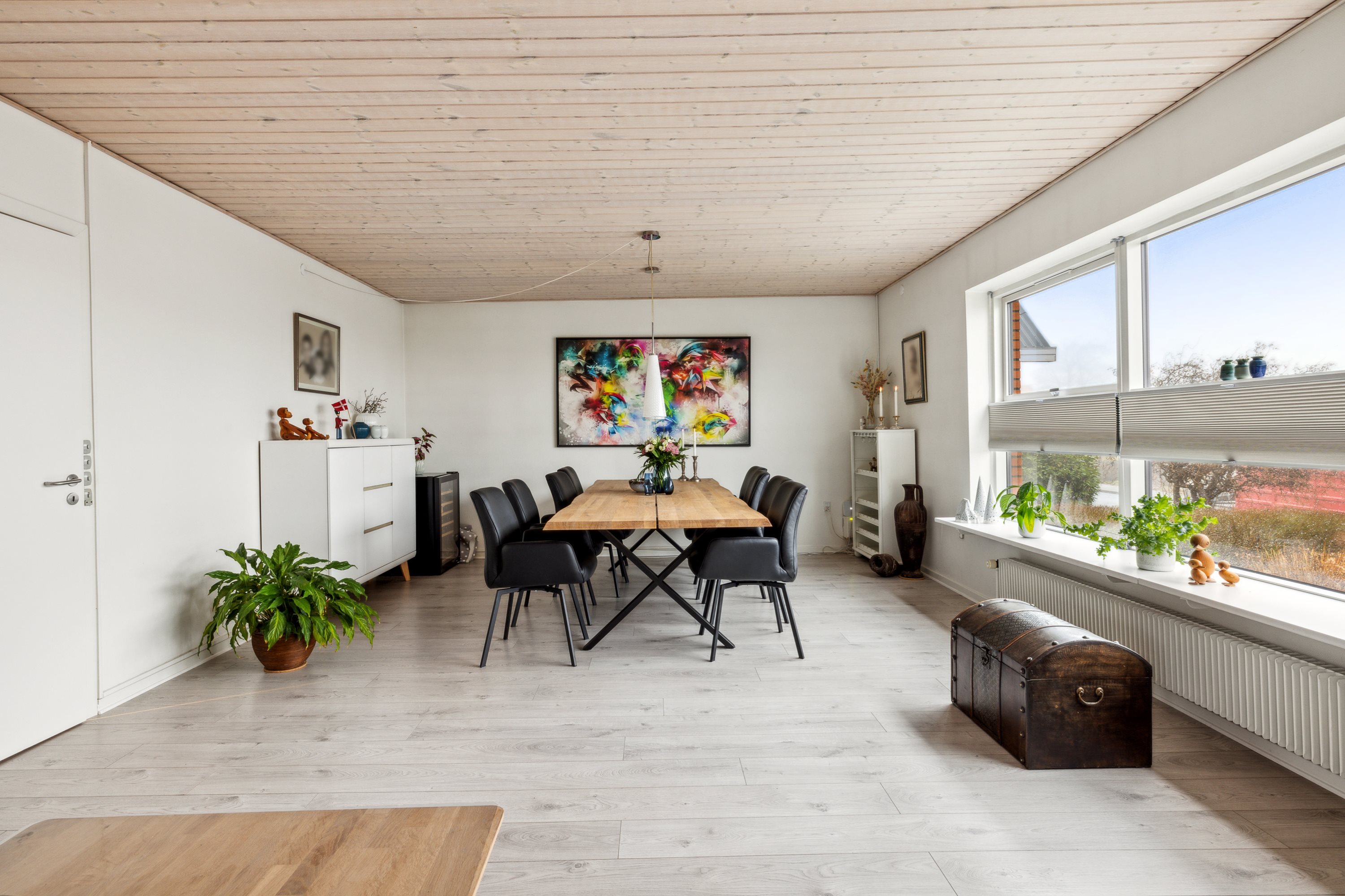 Fremhævet stue billede i fuldskærmstilstand. Billede af Mimersvej 29, 8800 Viborg