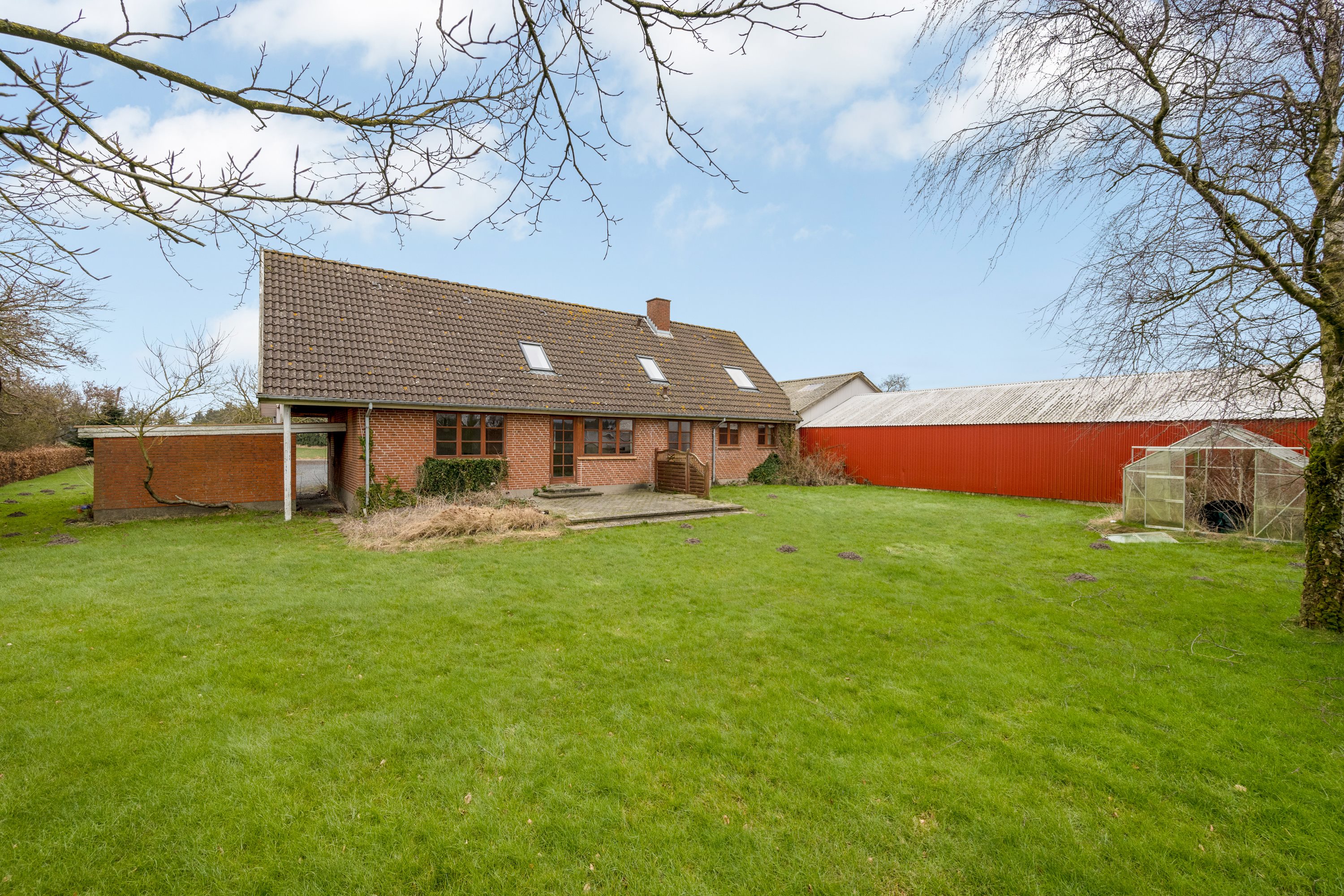 Miniaturebillede 1: facade. Billede af Landevejen 73, Døstrup, 6780 Skærbæk