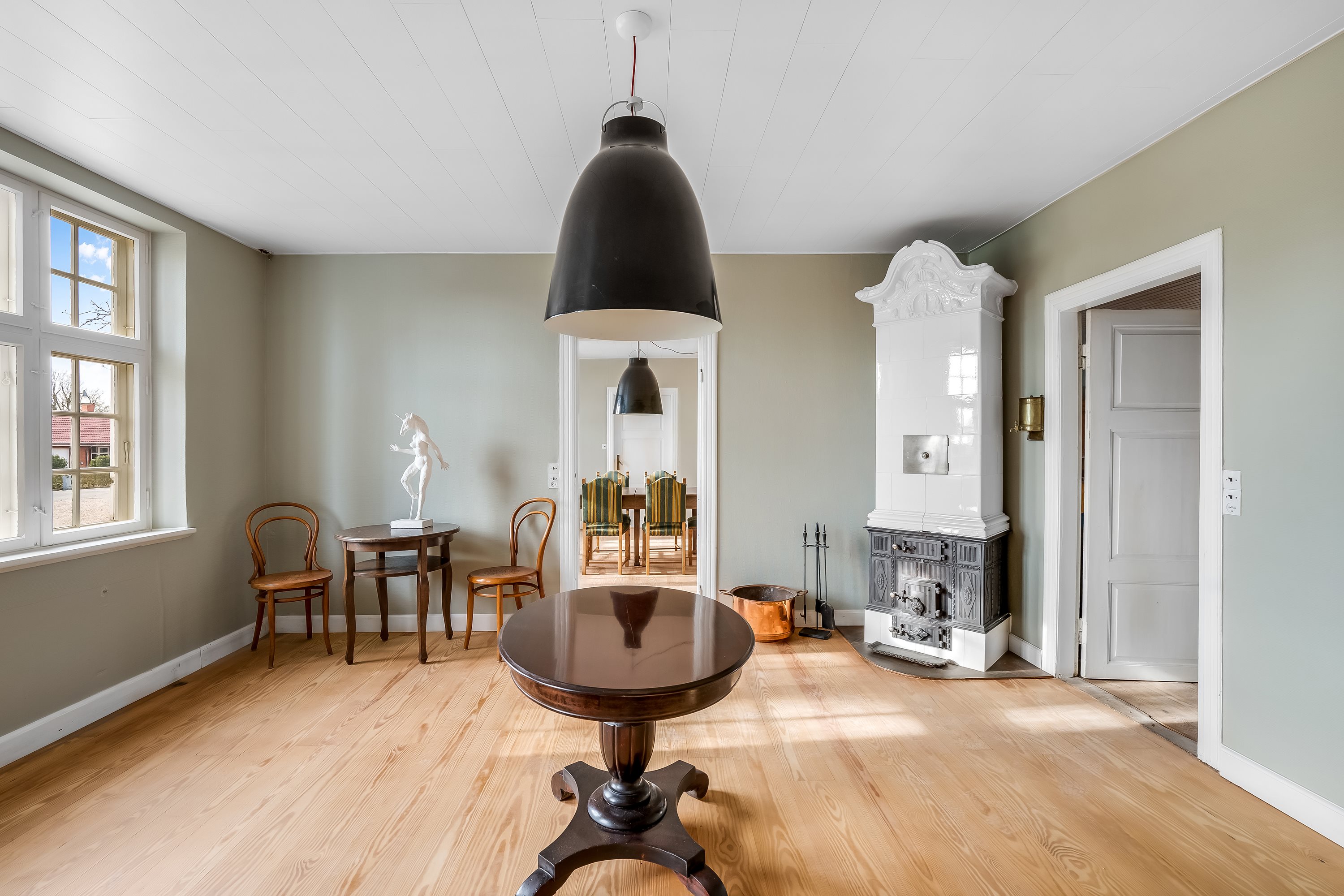 Fremhævet stue billede i fuldskærmstilstand. Billede af Sønderbyvej 22, Møgeltønder, 6270 Tønder