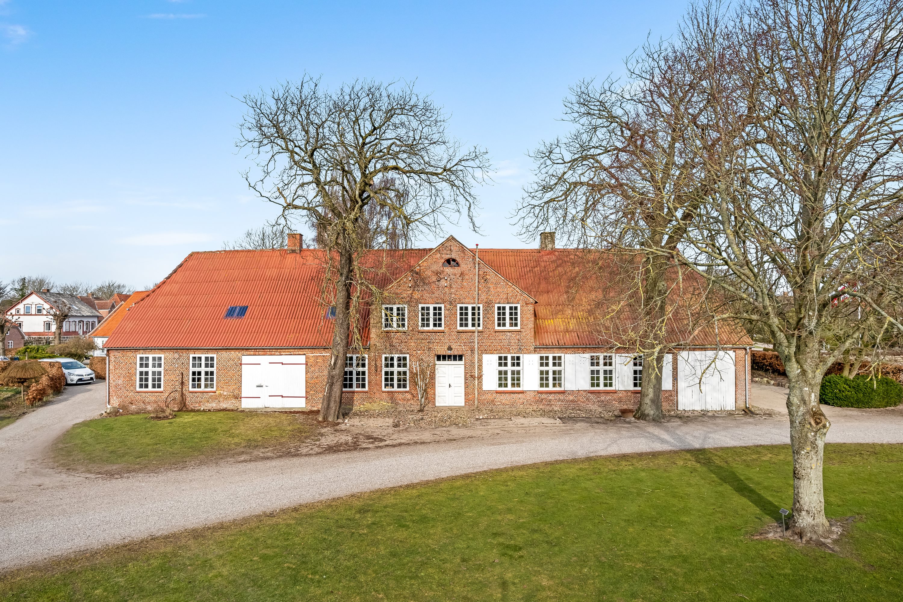 Fremhævet facade billede i fuldskærmstilstand. Billede af Sønderbyvej 22, Møgeltønder, 6270 Tønder