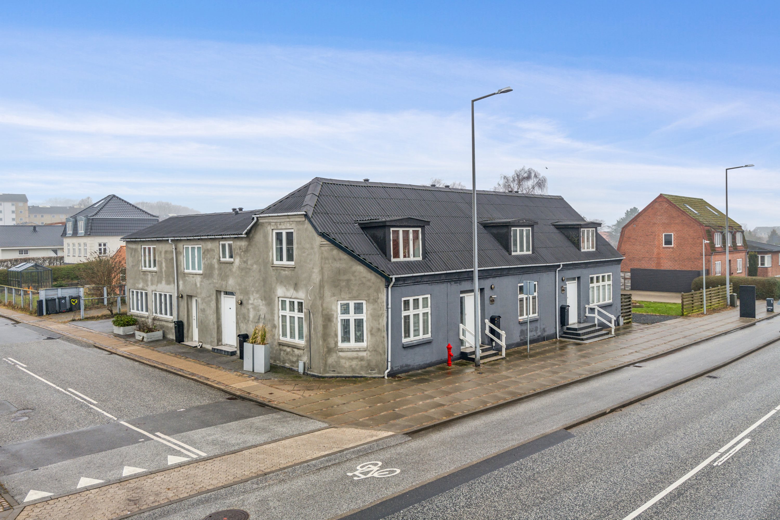 Fremhævet ejendom 1 billede i fuldskærmstilstand. Billede af Hirsevej 2A, Vejgaard, 9000 Aalborg