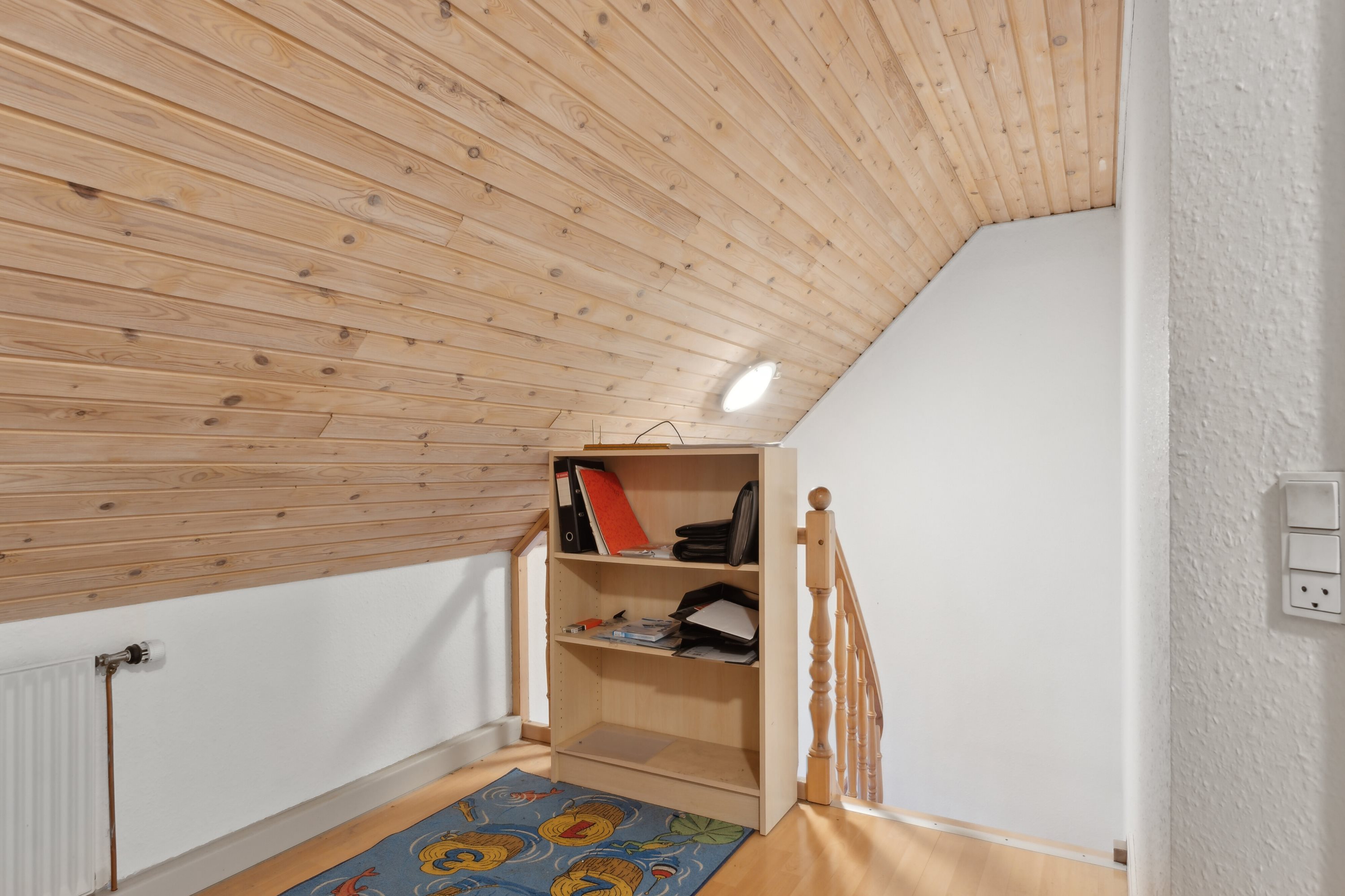 Fremhævet indendørs billede i fuldskærmstilstand. Billede af Birkevej 43, 7442 Engesvang