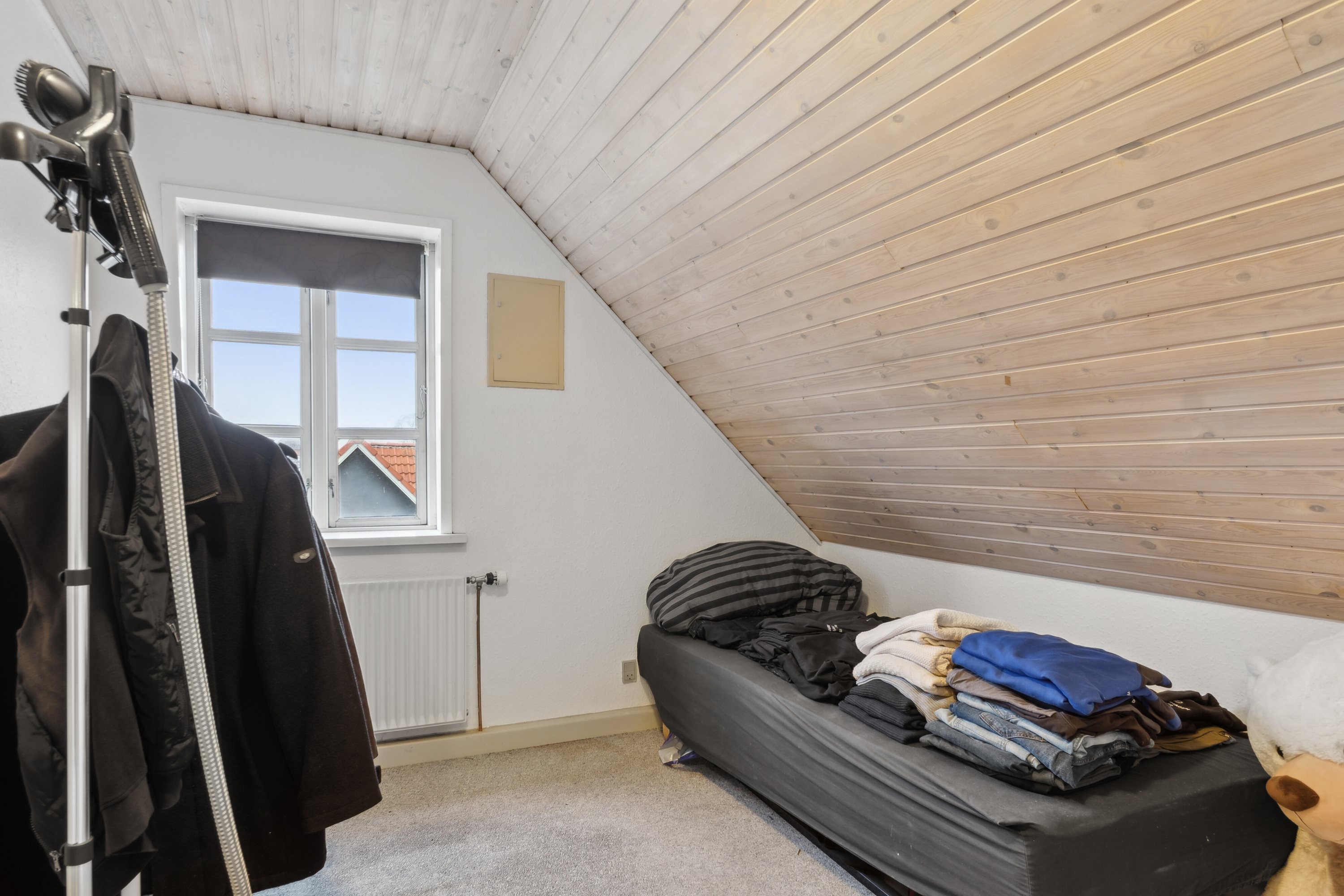 Fremhævet soveværelse billede i fuldskærmstilstand. Billede af Birkevej 43, 7442 Engesvang