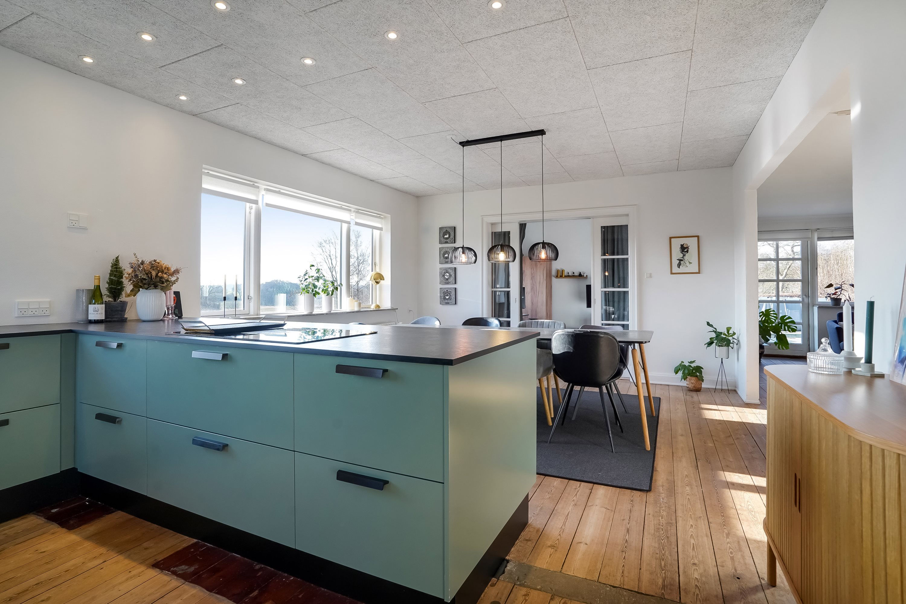 Fremhævet køkken billede i fuldskærmstilstand. Billede af Rugårdsvej 955, Skovsgårde, 5471 Søndersø