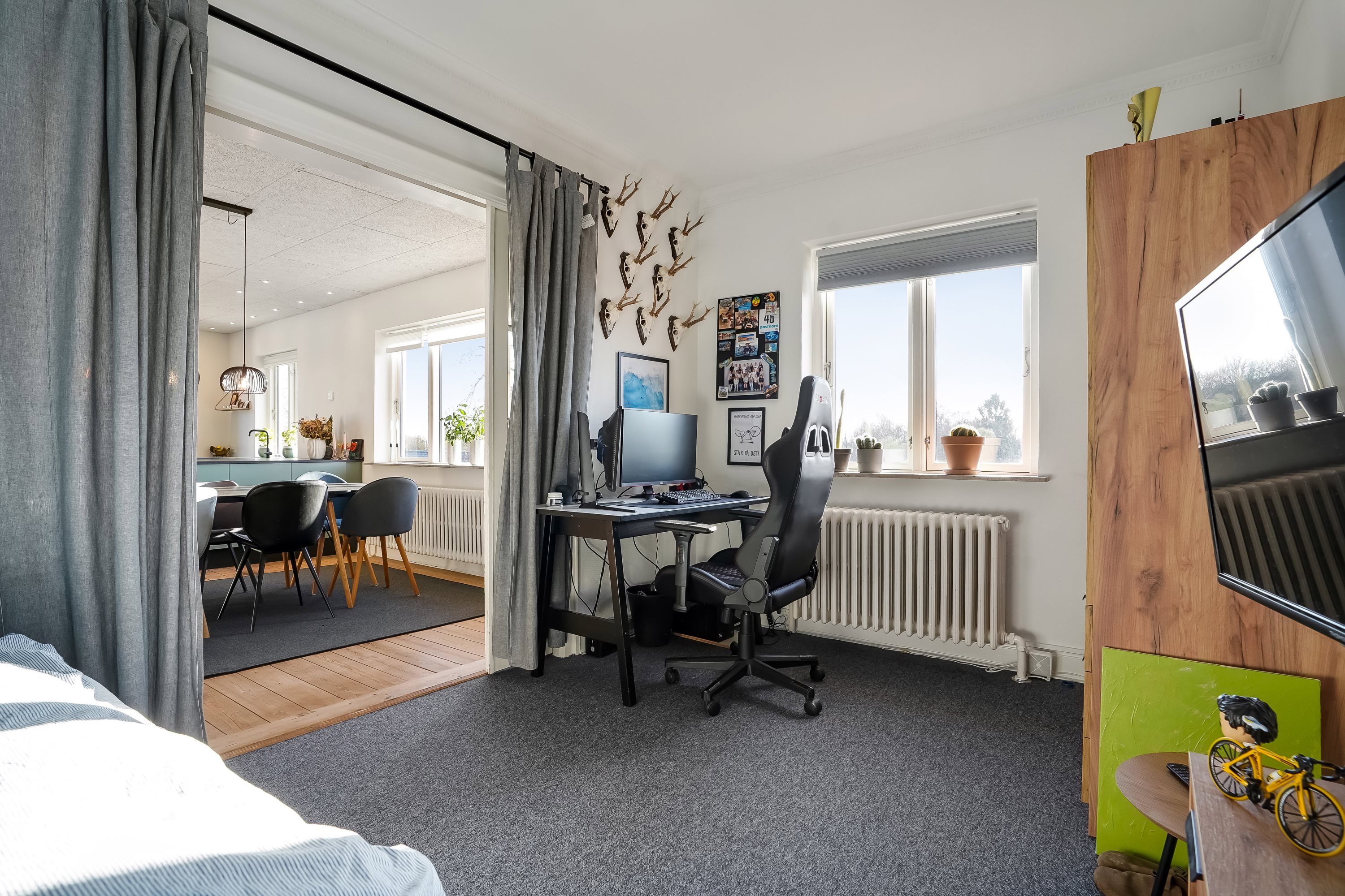 Fremhævet stue billede i fuldskærmstilstand. Billede af Rugårdsvej 955, Skovsgårde, 5471 Søndersø