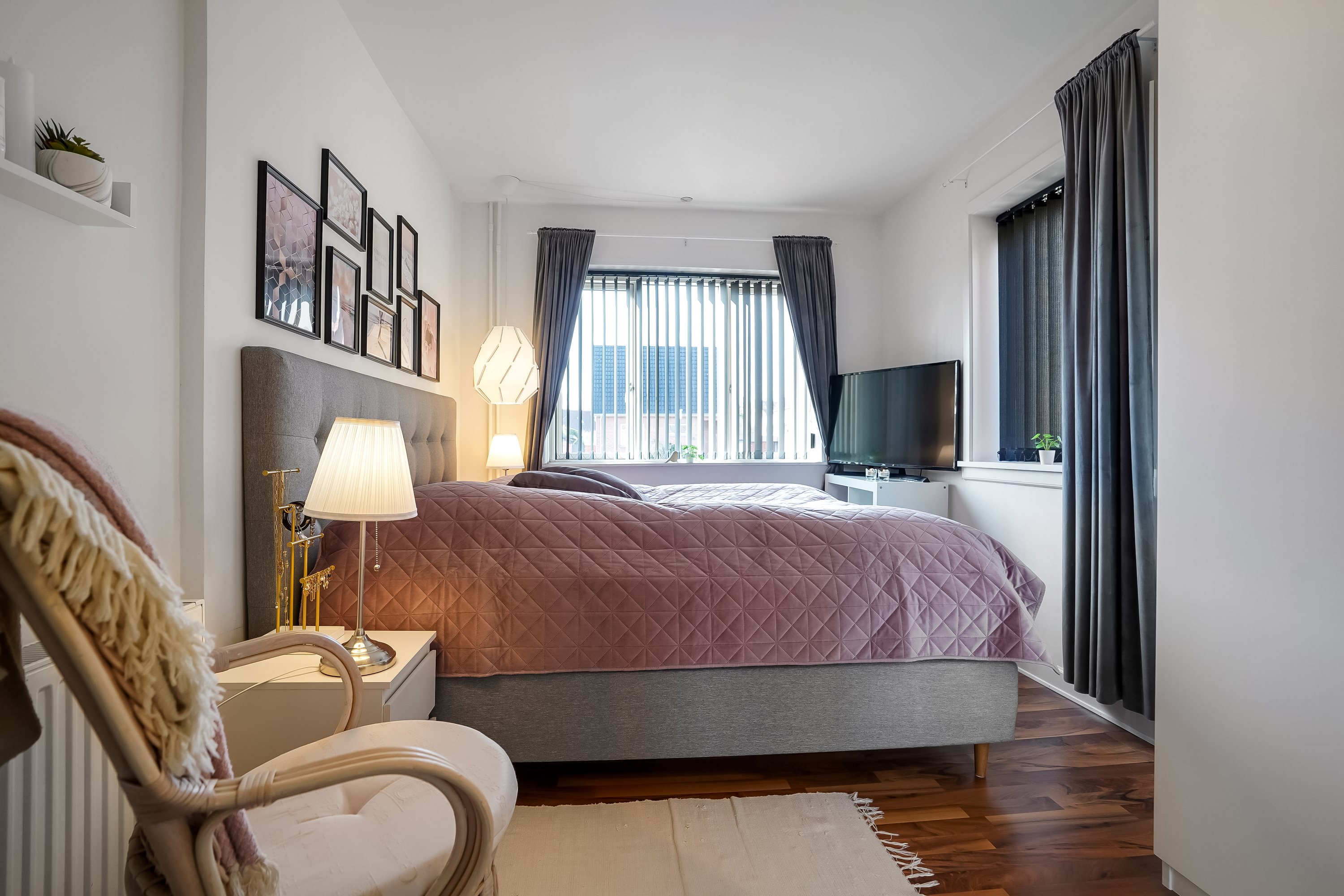 Fremhævet værelse billede i fuldskærmstilstand. Billede af Svendborgvej 38, Hjallese, 5260 Odense S