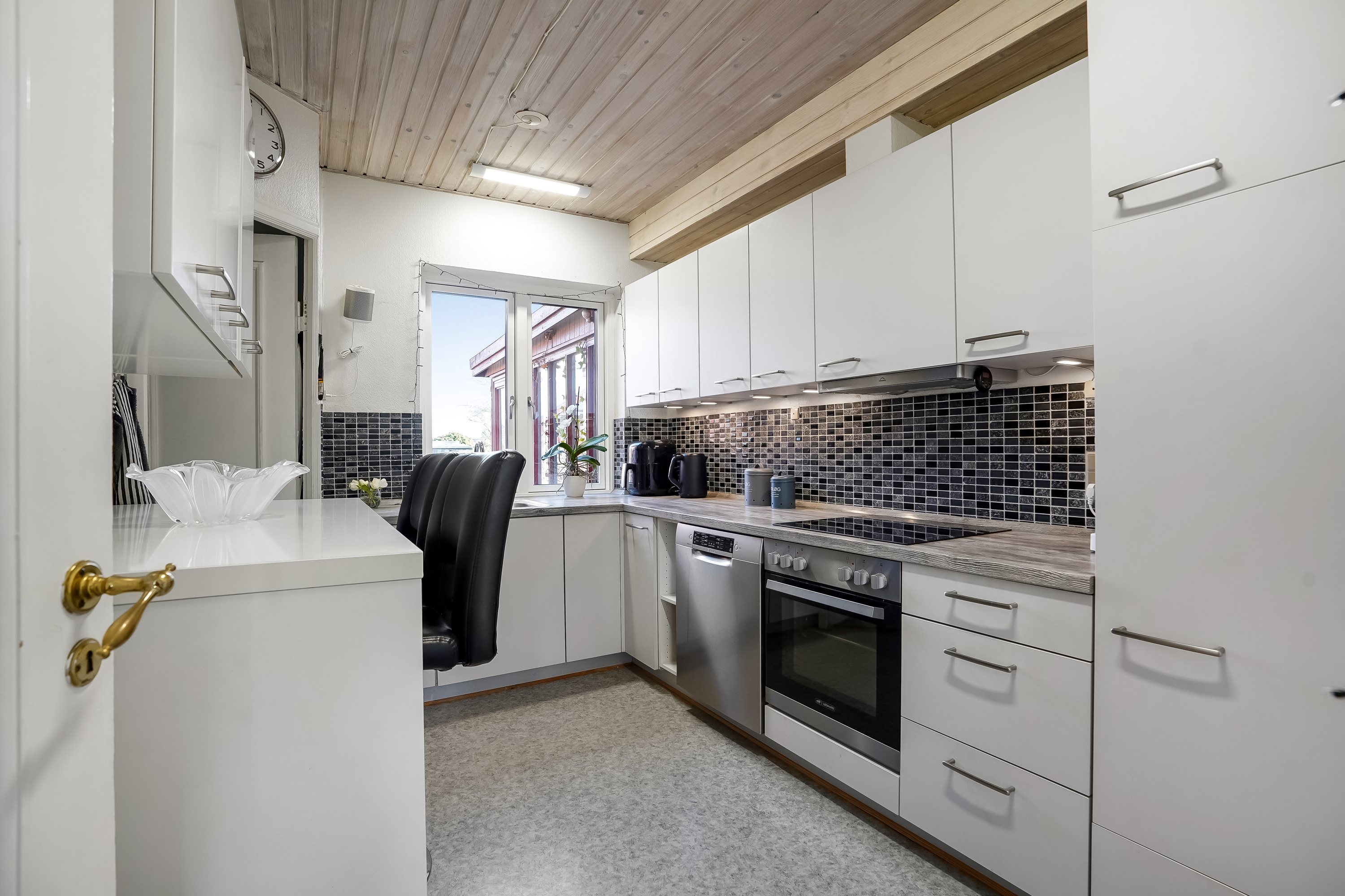 Fremhævet køkken billede i fuldskærmstilstand. Billede af Svendborgvej 38, Hjallese, 5260 Odense S