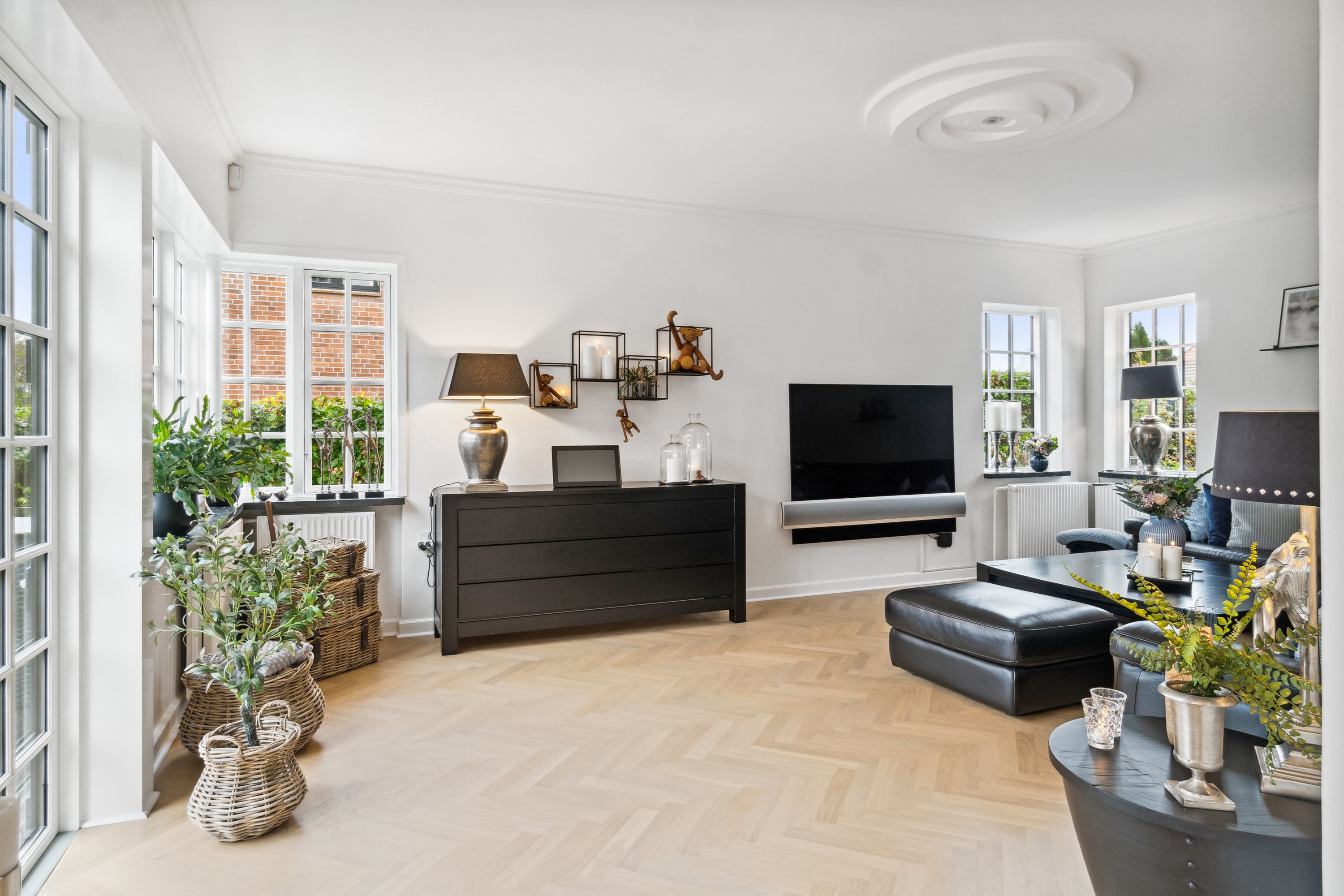 Fremhævet  billede i fuldskærmstilstand. Billede af Aage Beks Vej 15, 8920 Randers NV