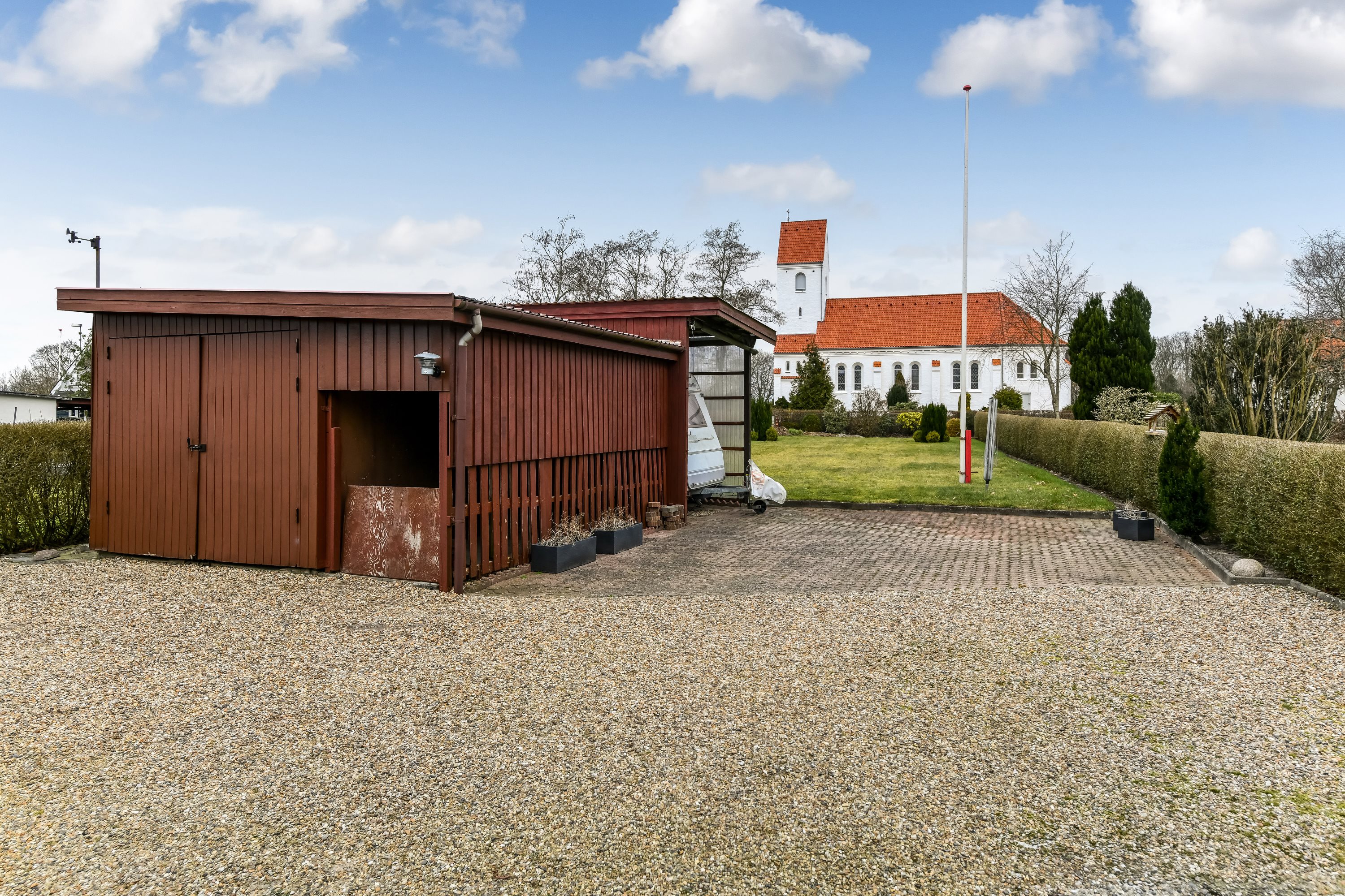 Fremhævet ejendommen billede i fuldskærmstilstand. Billede af Grønmarksvej 1, Vesterhede, 7250 Hejnsvig