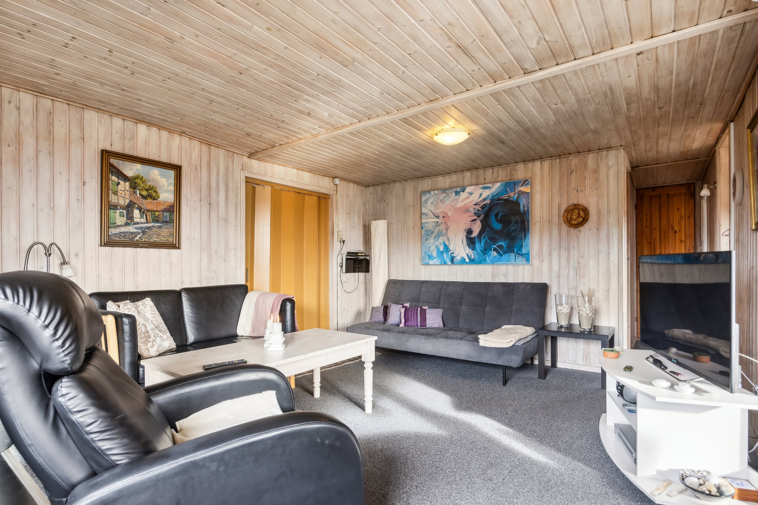 Fremhævet stue billede i fuldskærmstilstand. Billede af Redningsvejen Nord 70, Hvorup Klit, 9480 Løkken