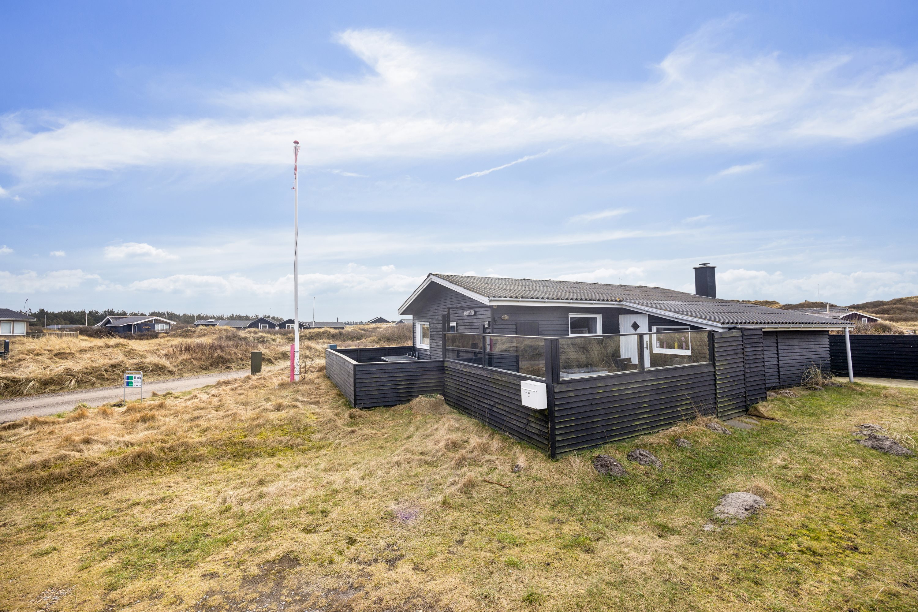 Fremhævet ejendom 1 billede i fuldskærmstilstand. Billede af Redningsvejen Nord 70, Hvorup Klit, 9480 Løkken