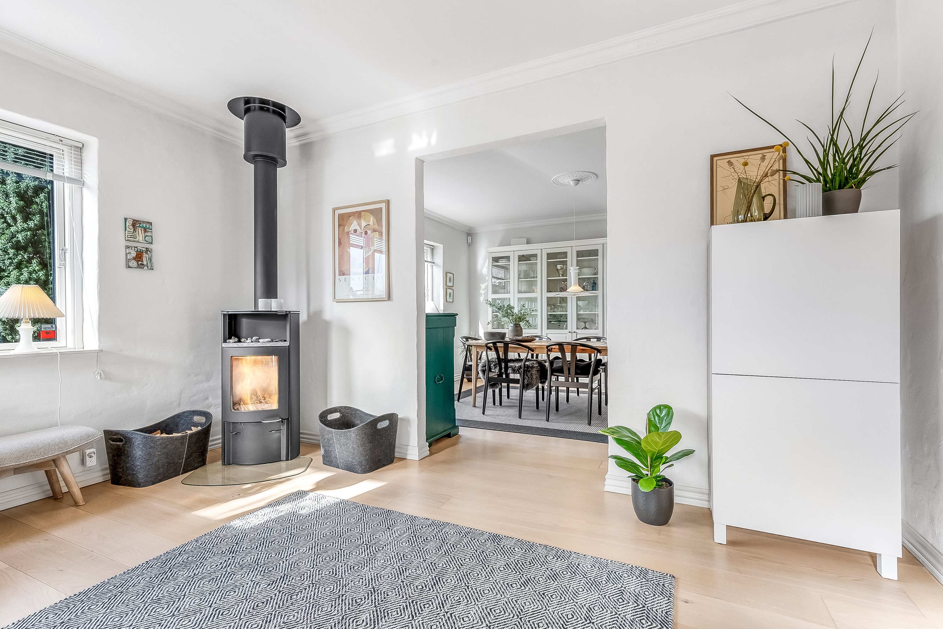 Fremhævet stue billede i fuldskærmstilstand. Billede af Koldingvej 5, Vester Nebel, 6040 Egtved