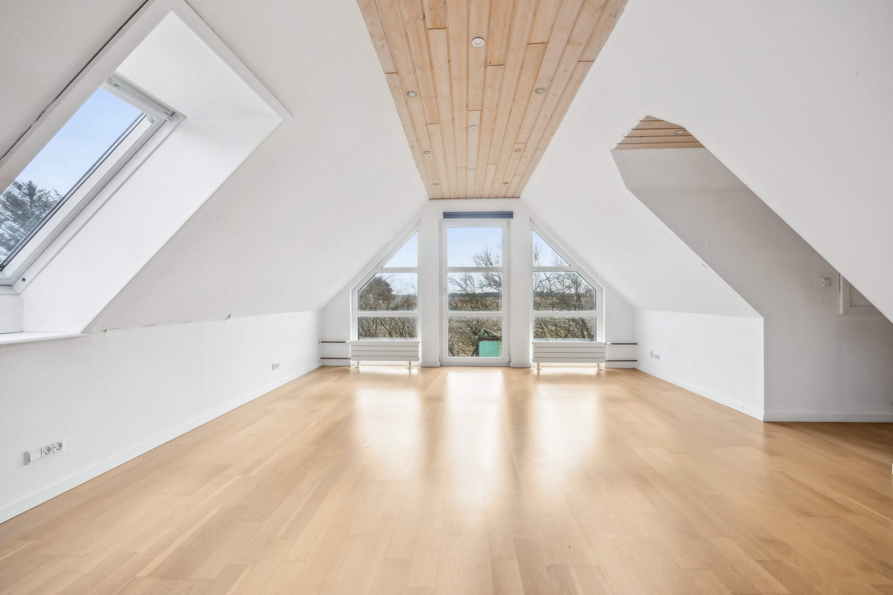 Fremhævet stue billede i fuldskærmstilstand. Billede af Brødslevvejen 12, Ingstrup, 9480 Løkken