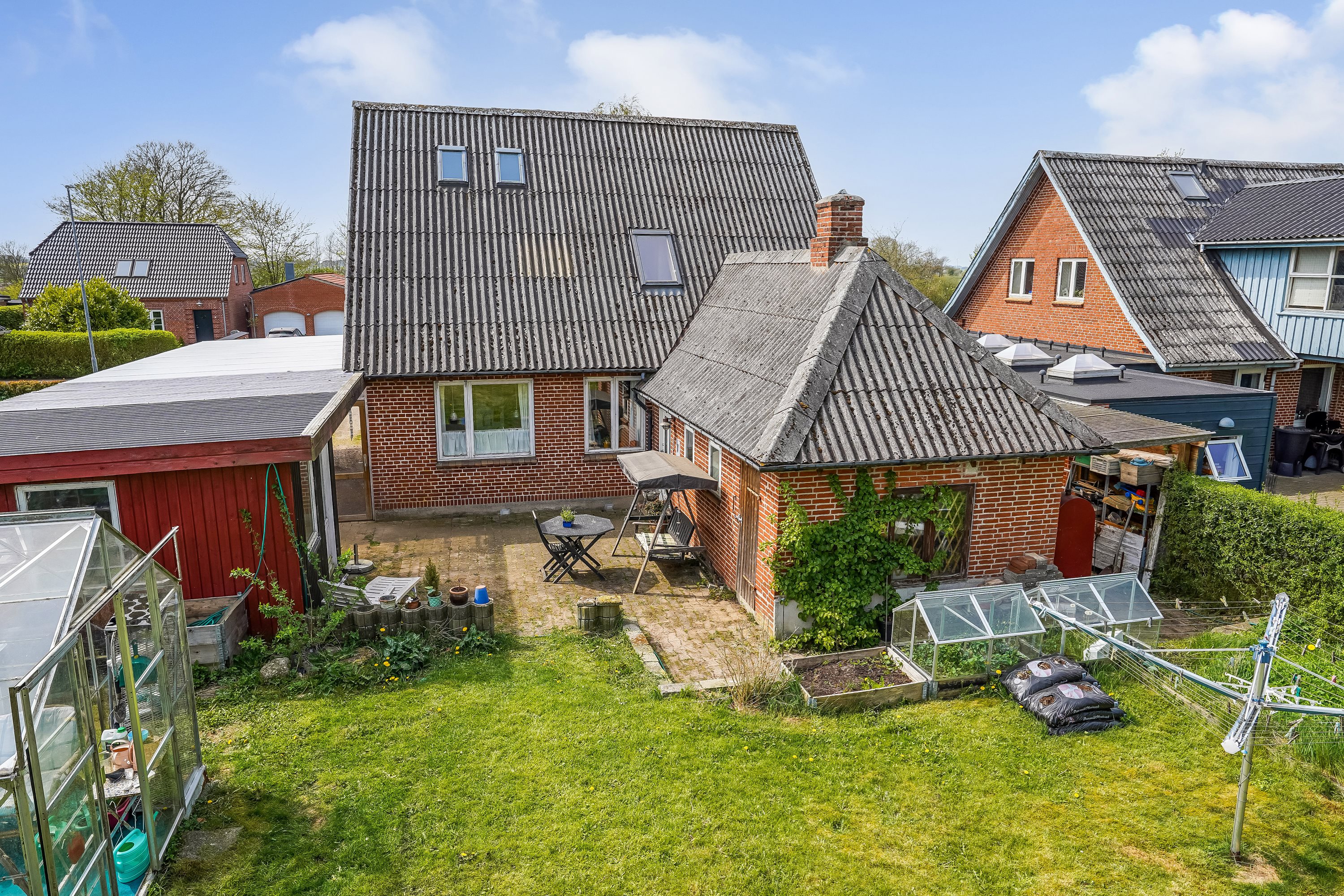 Fremhævet andet billede i fuldskærmstilstand. Billede af Vindelevvej 54, Vindelev, 7300 Jelling