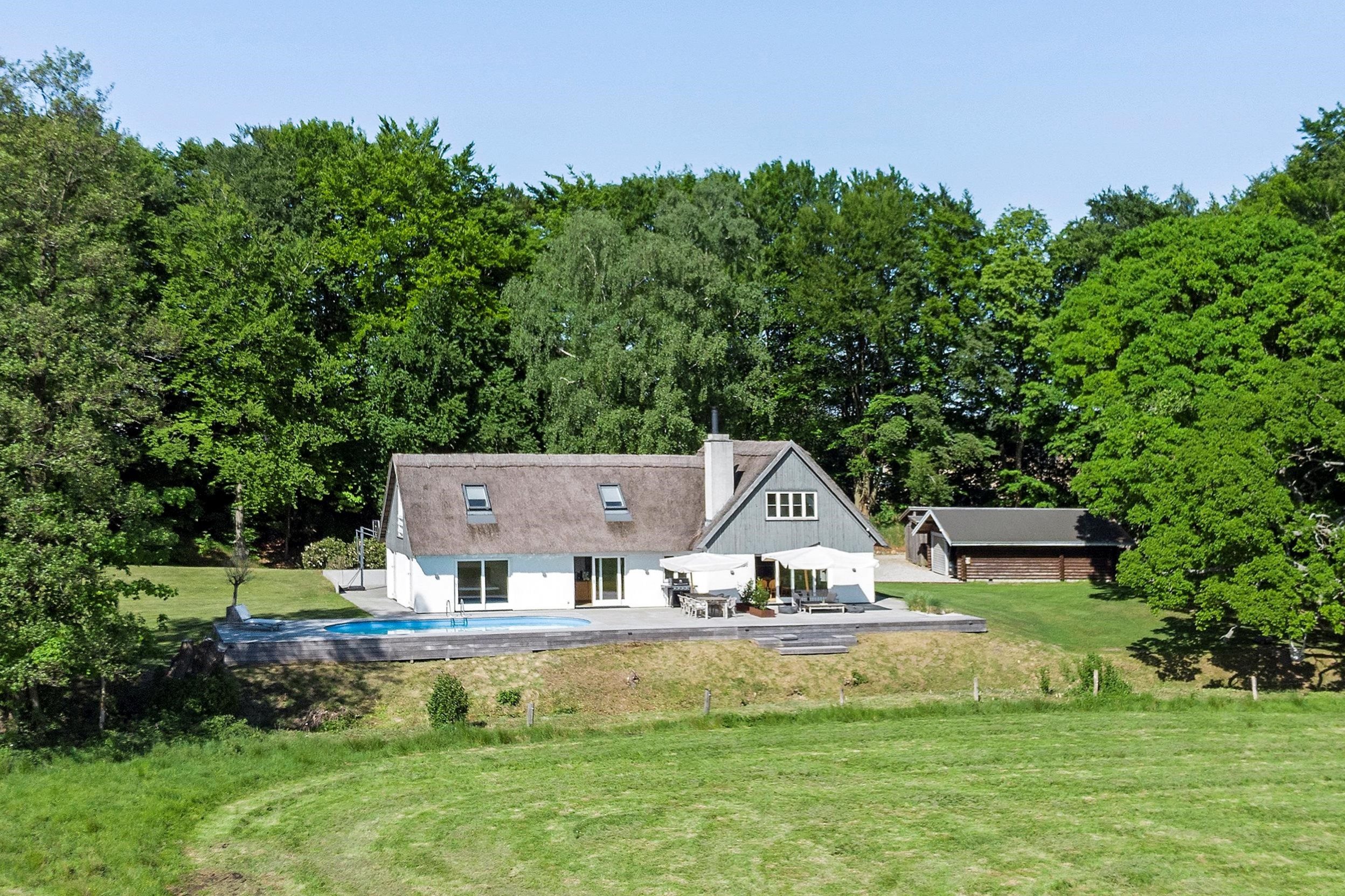 Fremhævet  billede i fuldskærmstilstand. Billede af Harboesvej 16, 3100 Hornbæk