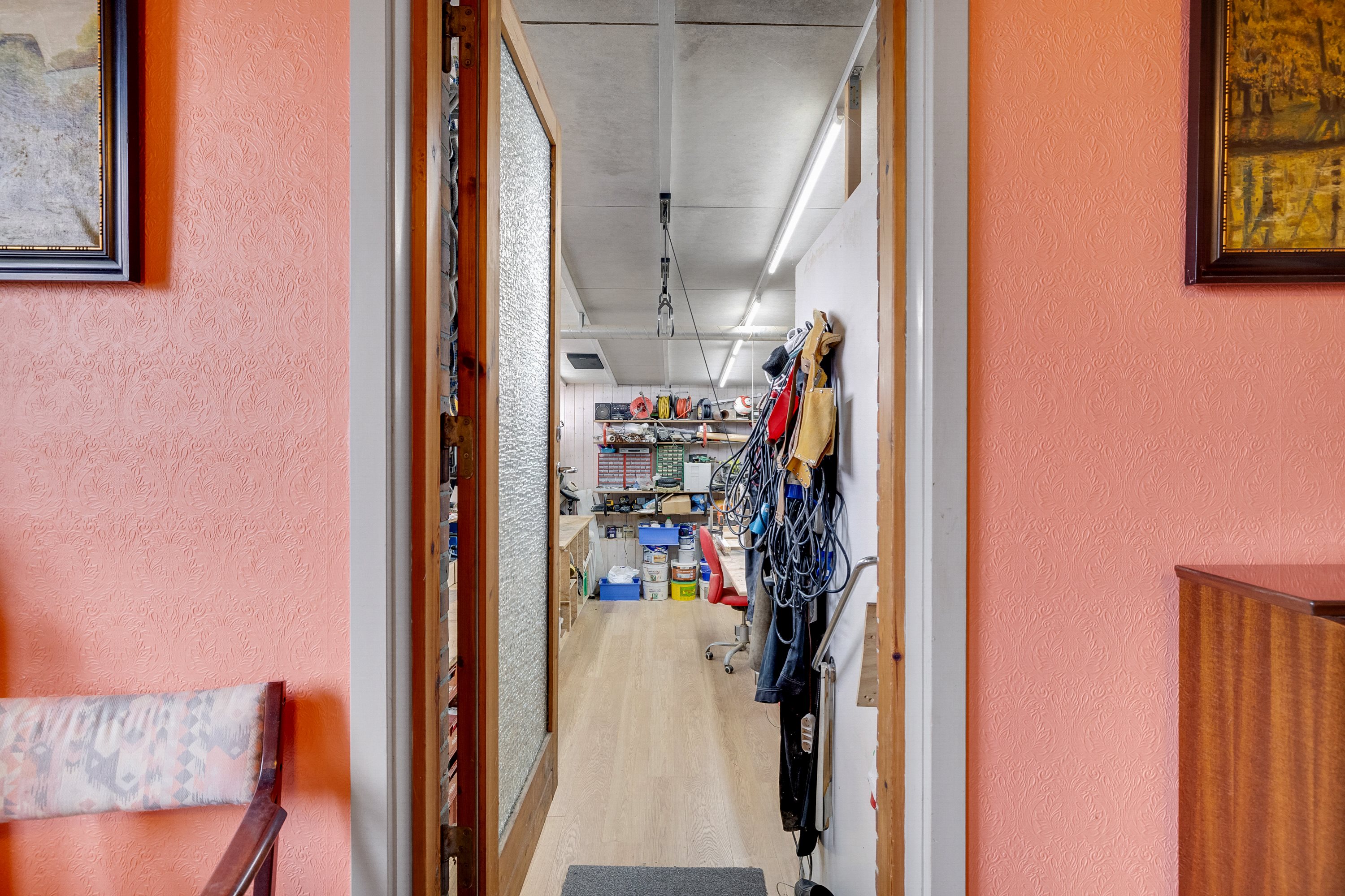 Fremhævet værksted billede i fuldskærmstilstand. Billede af Østerbyvej 1D, 8310 Tranbjerg J