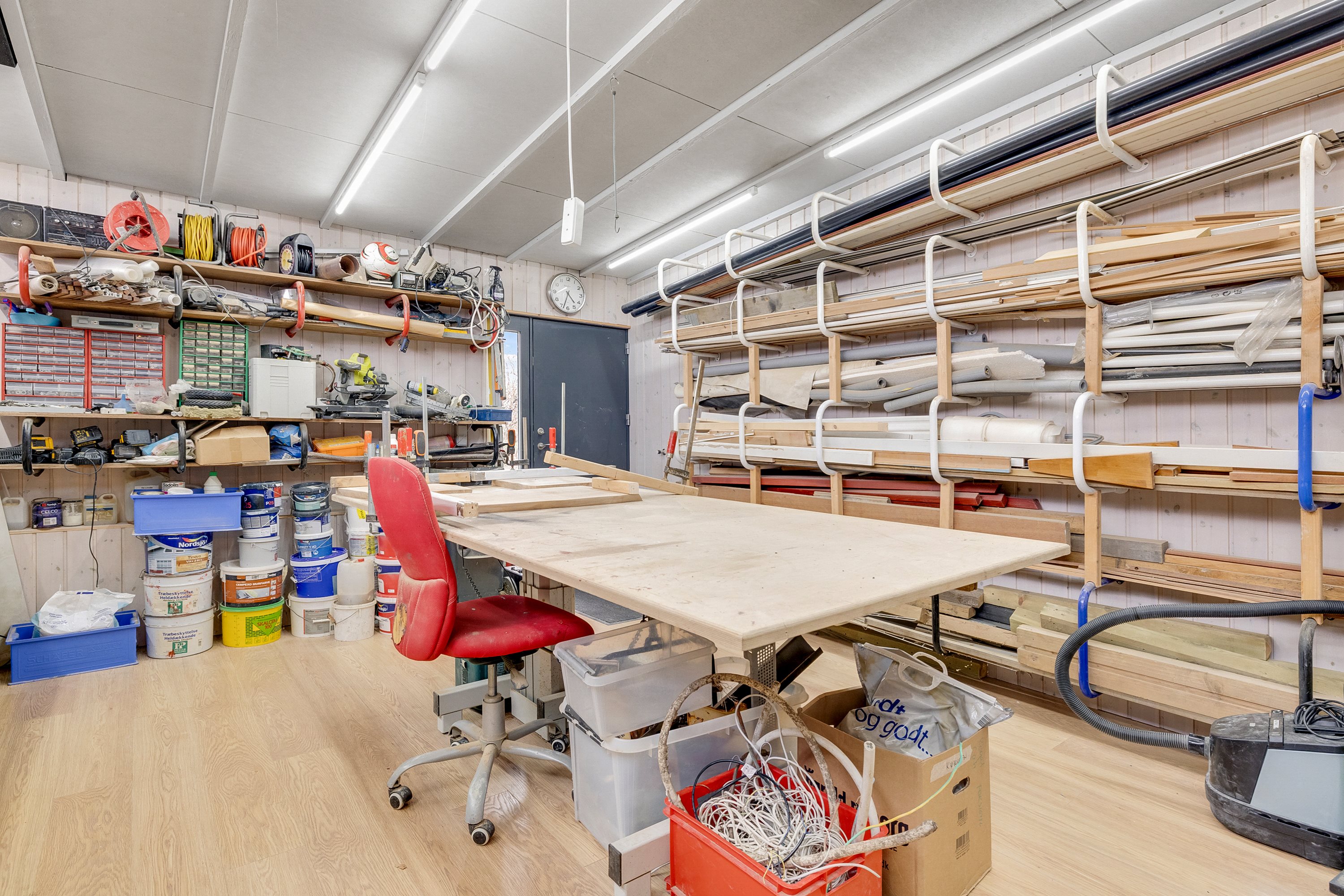 Fremhævet værksted billede i fuldskærmstilstand. Billede af Østerbyvej 1D, 8310 Tranbjerg J