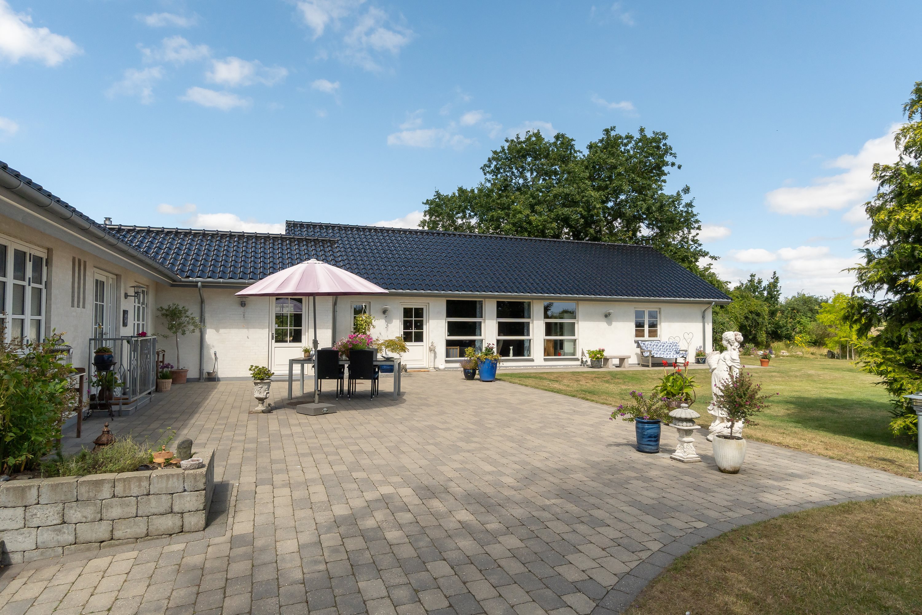 Fremhævet terrasse billede i fuldskærmstilstand. Billede af Kirkebjergvej 4, 4623 Lille Skensved