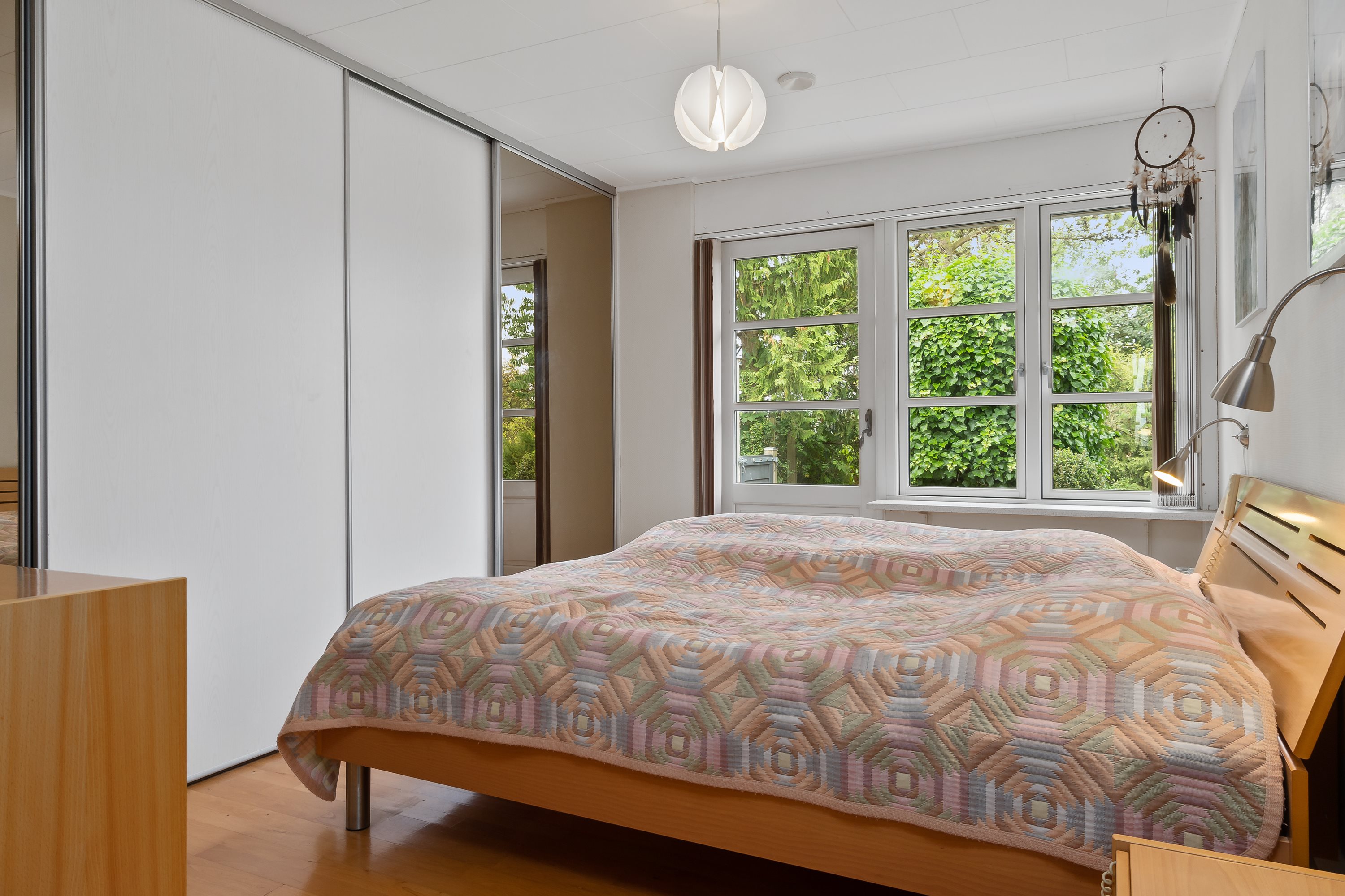 Fremhævet forældresoveværelse billede i fuldskærmstilstand. Billede af Kirkebjergvej 4, 4623 Lille Skensved