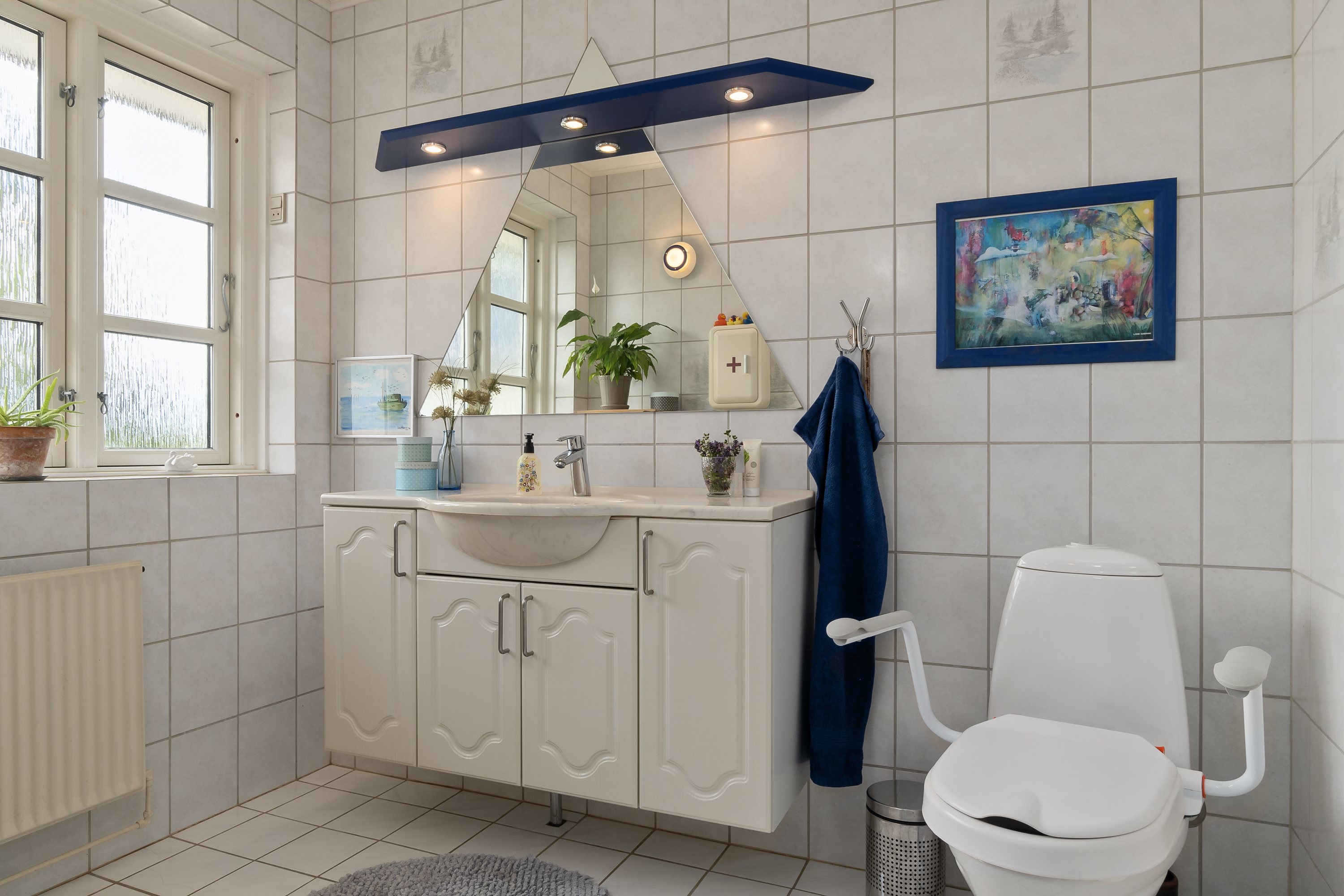 Fremhævet badeværelse billede i fuldskærmstilstand. Billede af Kirkebjergvej 4, 4623 Lille Skensved