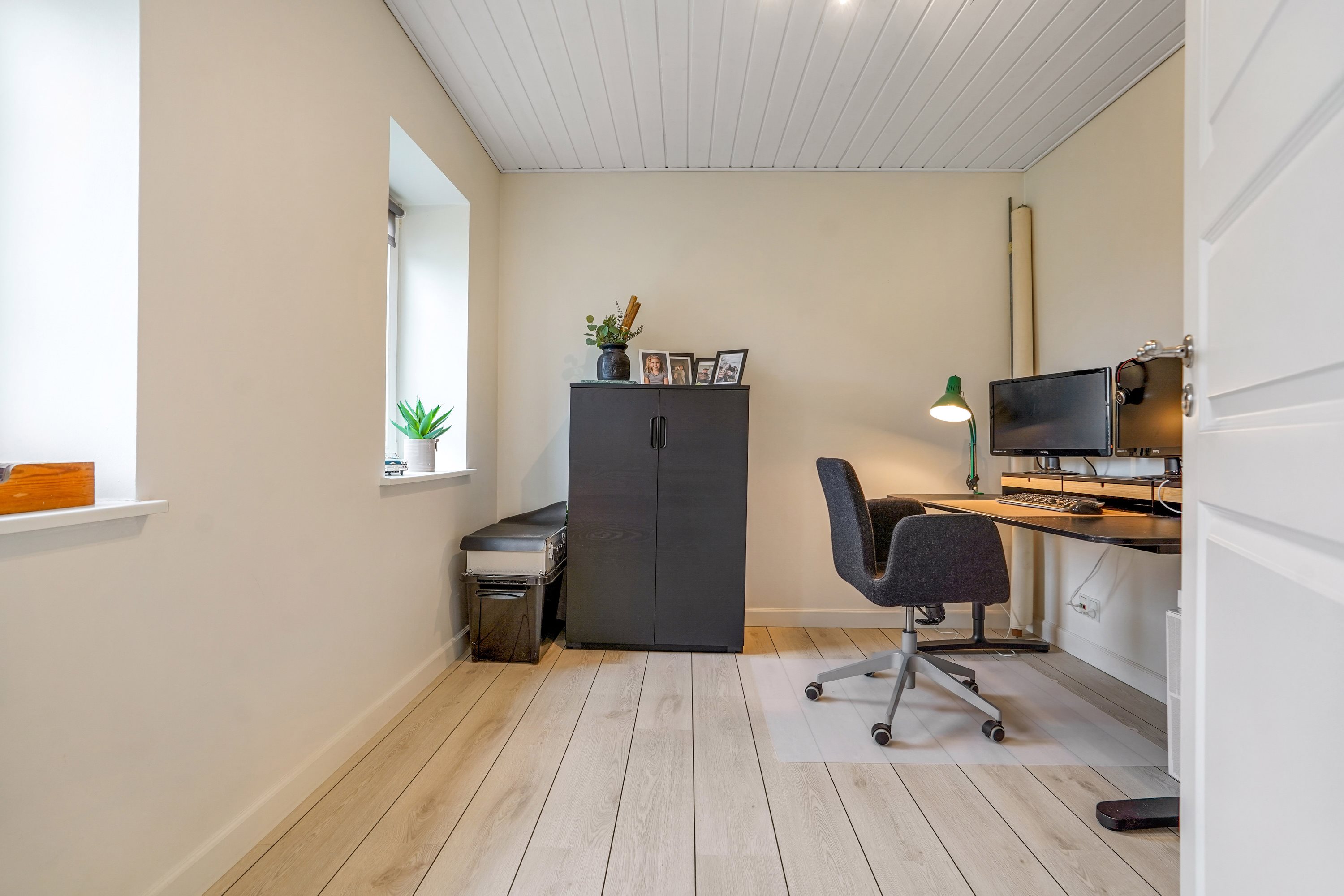 Fremhævet værelse billede i fuldskærmstilstand. Billede af Hovedvejen 227, Roerslev Mrk, 5580 Nørre Aaby