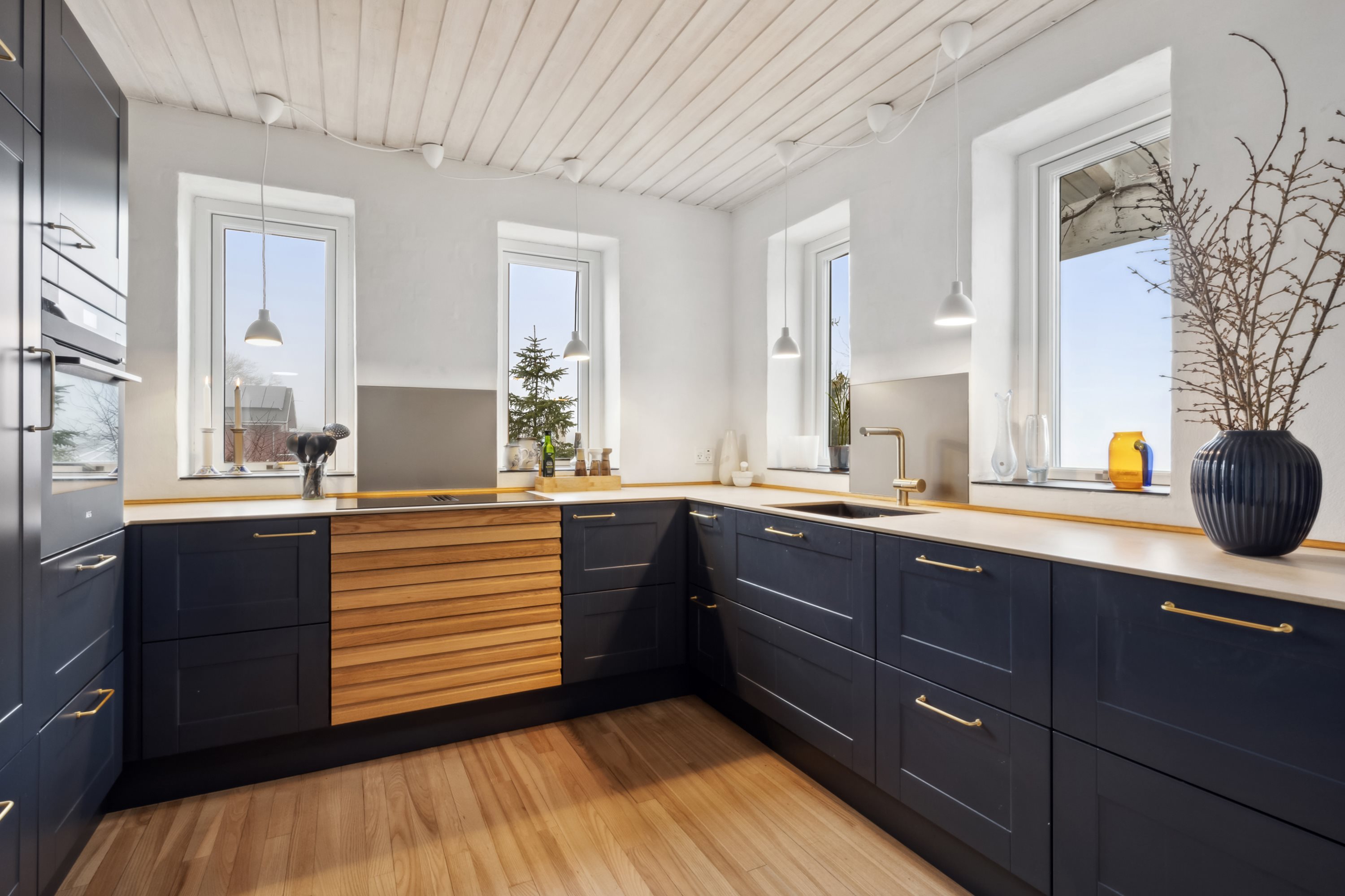 Fremhævet køkken billede i fuldskærmstilstand. Billede af Kystvejen 328, 4671 Strøby