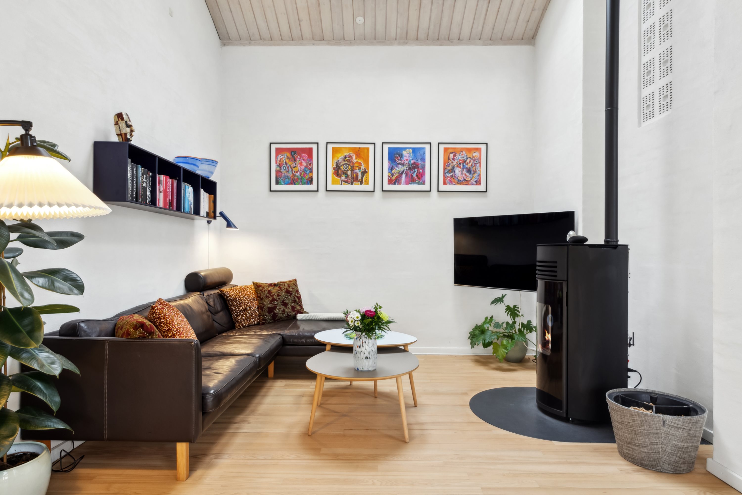 Fremhævet stue billede i fuldskærmstilstand. Billede af Kystvejen 328, 4671 Strøby