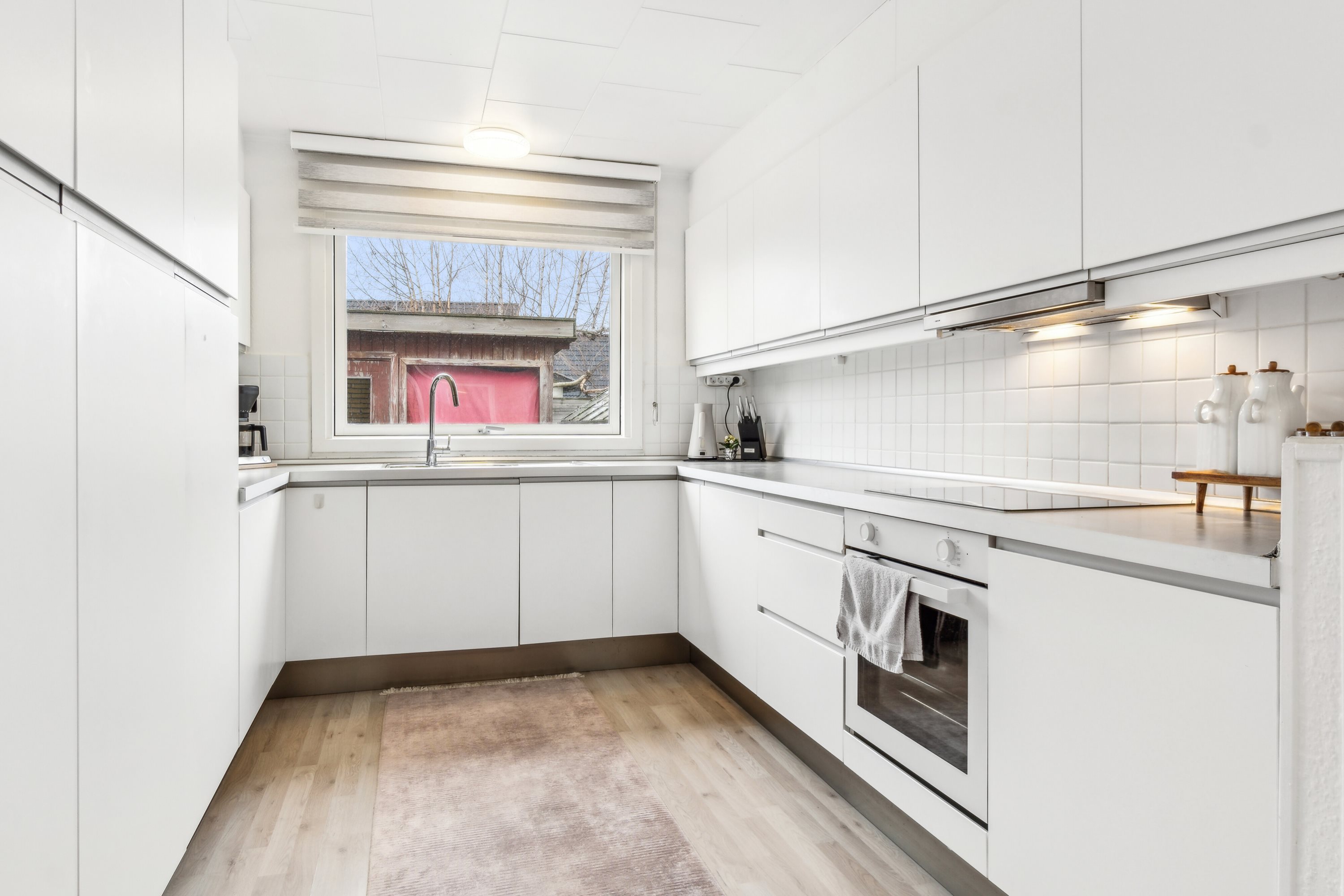 Fremhævet køkken billede i fuldskærmstilstand. Billede af Langåvej 48, 2650 Hvidovre