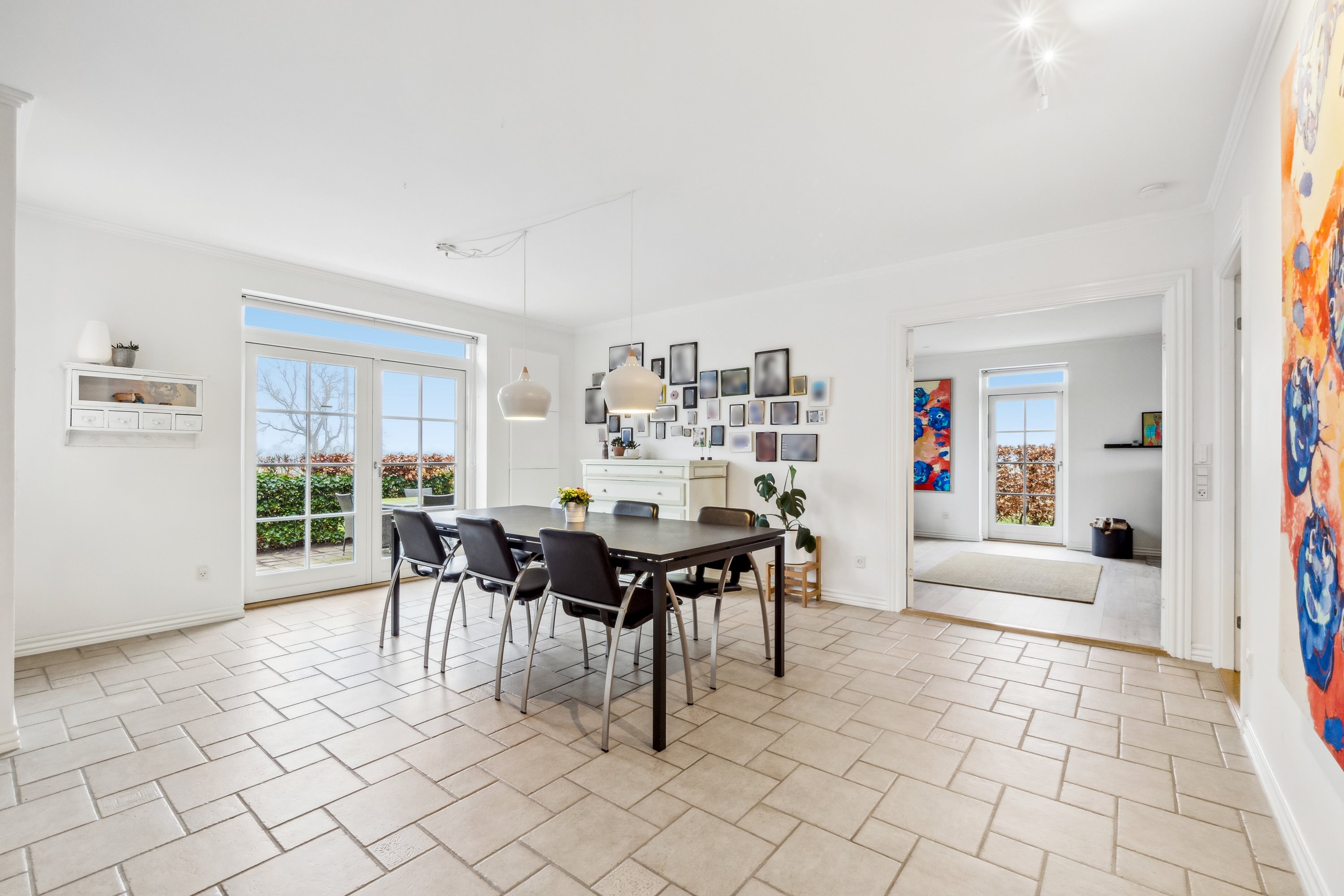 Fremhævet stue billede i fuldskærmstilstand. Billede af Marianevej 55, Vinde, 7800 Skive