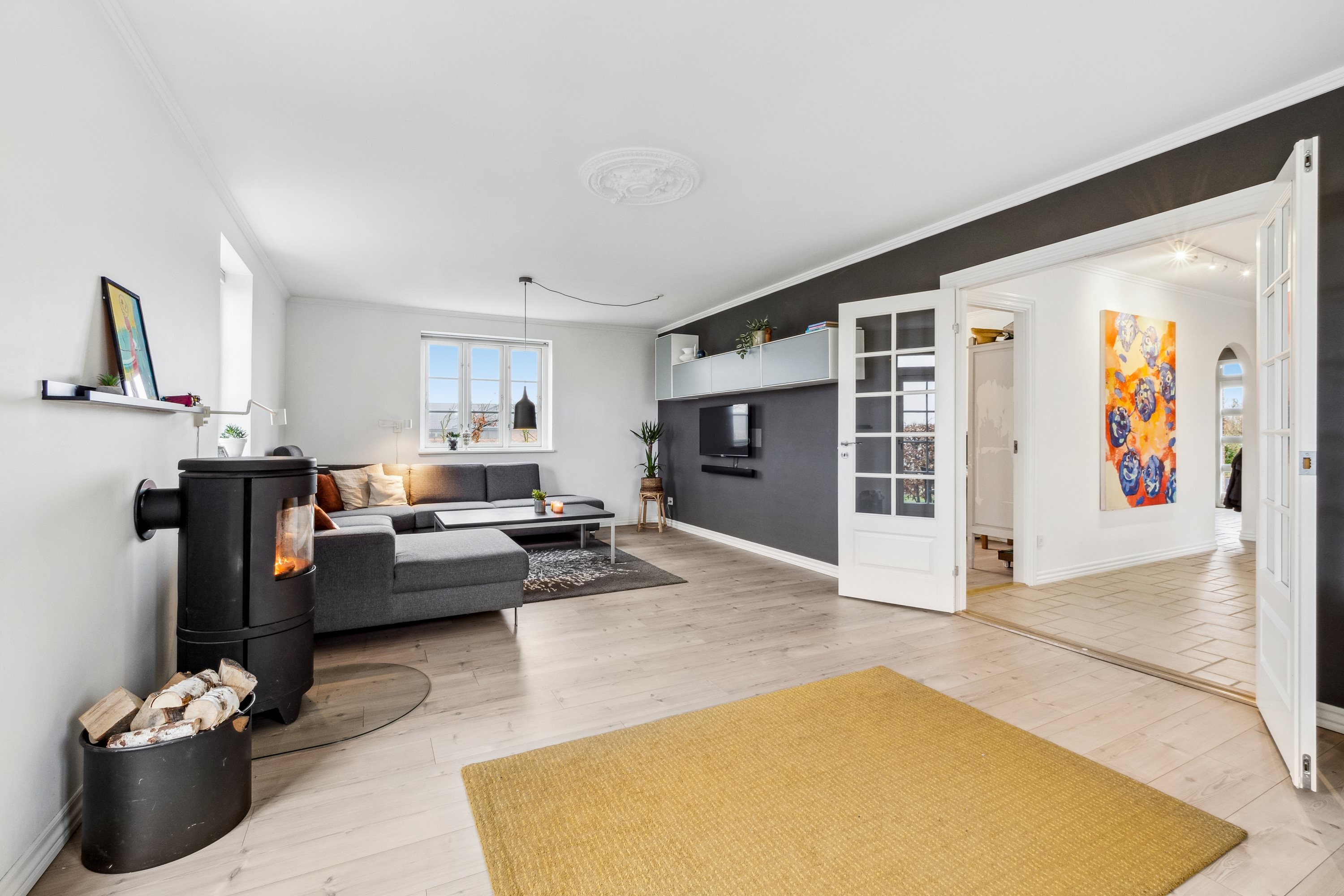 Fremhævet stue billede i fuldskærmstilstand. Billede af Marianevej 55, Vinde, 7800 Skive