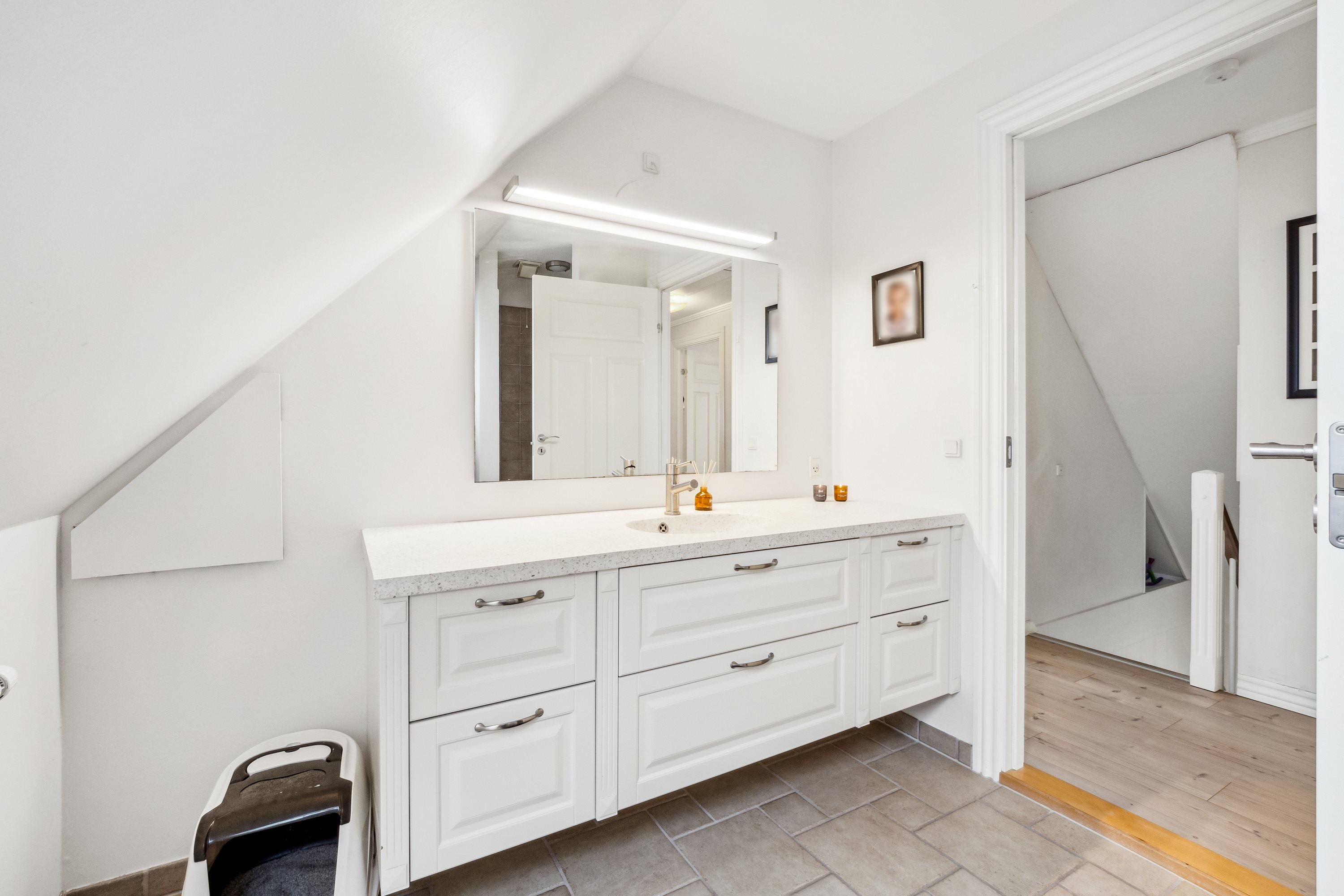 Fremhævet værelse billede i fuldskærmstilstand. Billede af Marianevej 55, Vinde, 7800 Skive