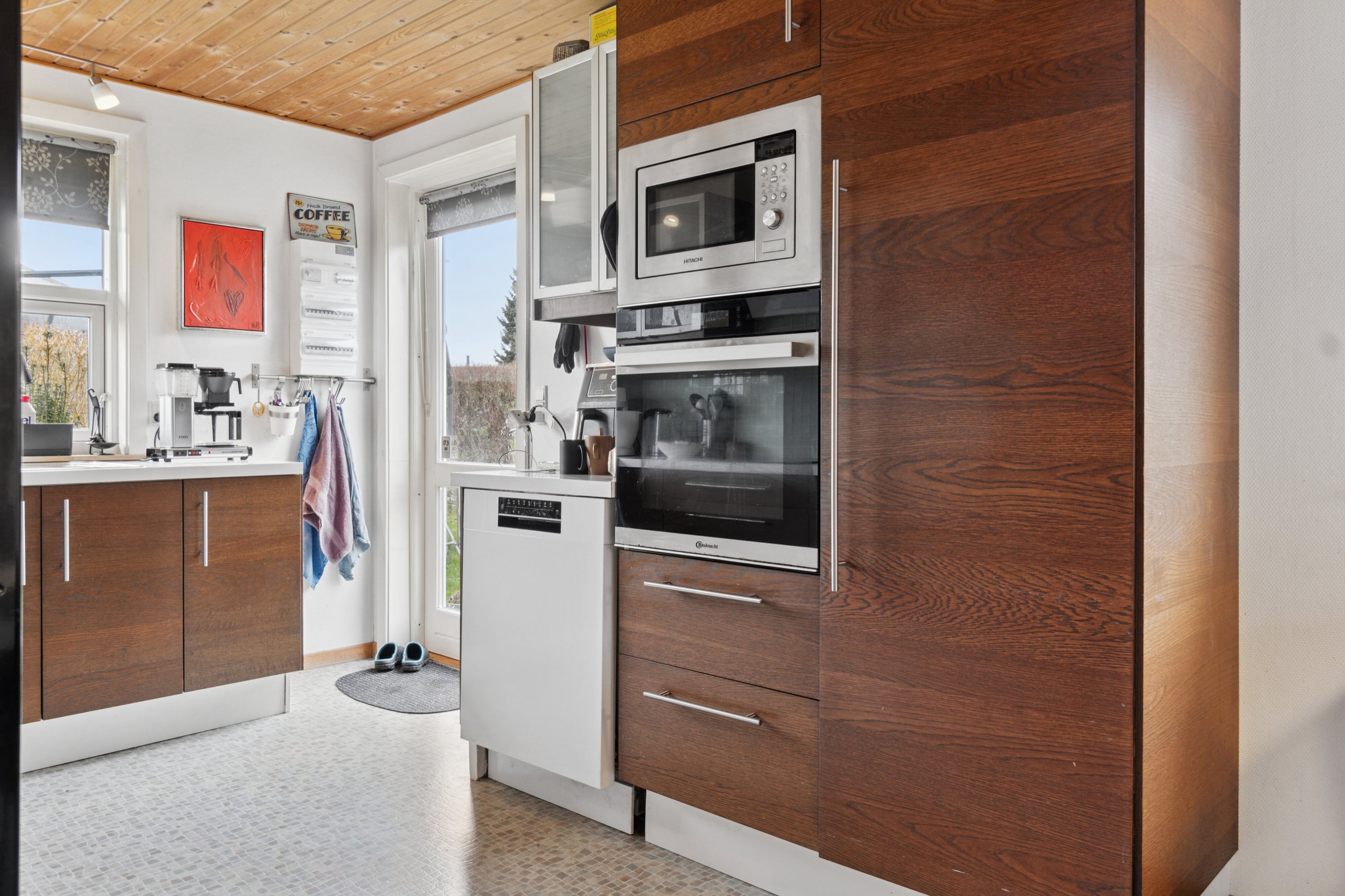 Fremhævet køkken billede i fuldskærmstilstand. Billede af Violvej 38, Svenstrup, 4220 Korsør