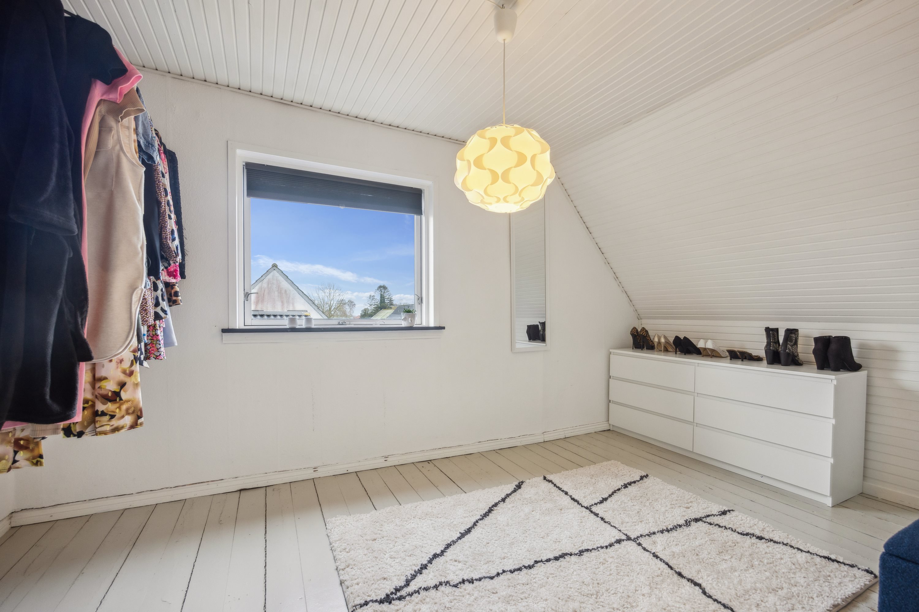 Fremhævet værelse billede i fuldskærmstilstand. Billede af Ørstedsvej 1, 9460 Brovst