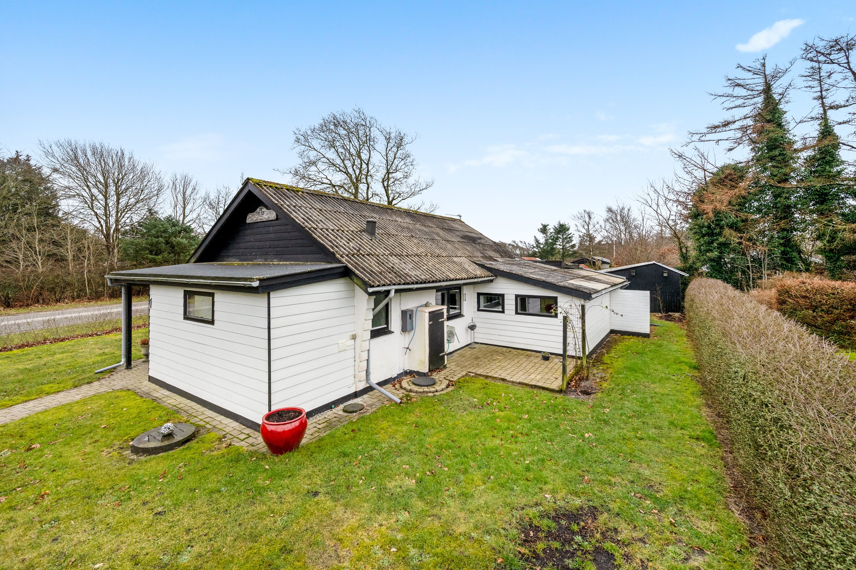 Fremhævet facade billede i fuldskærmstilstand. Billede af Flyndervej 1, Skaven , 6880 Tarm